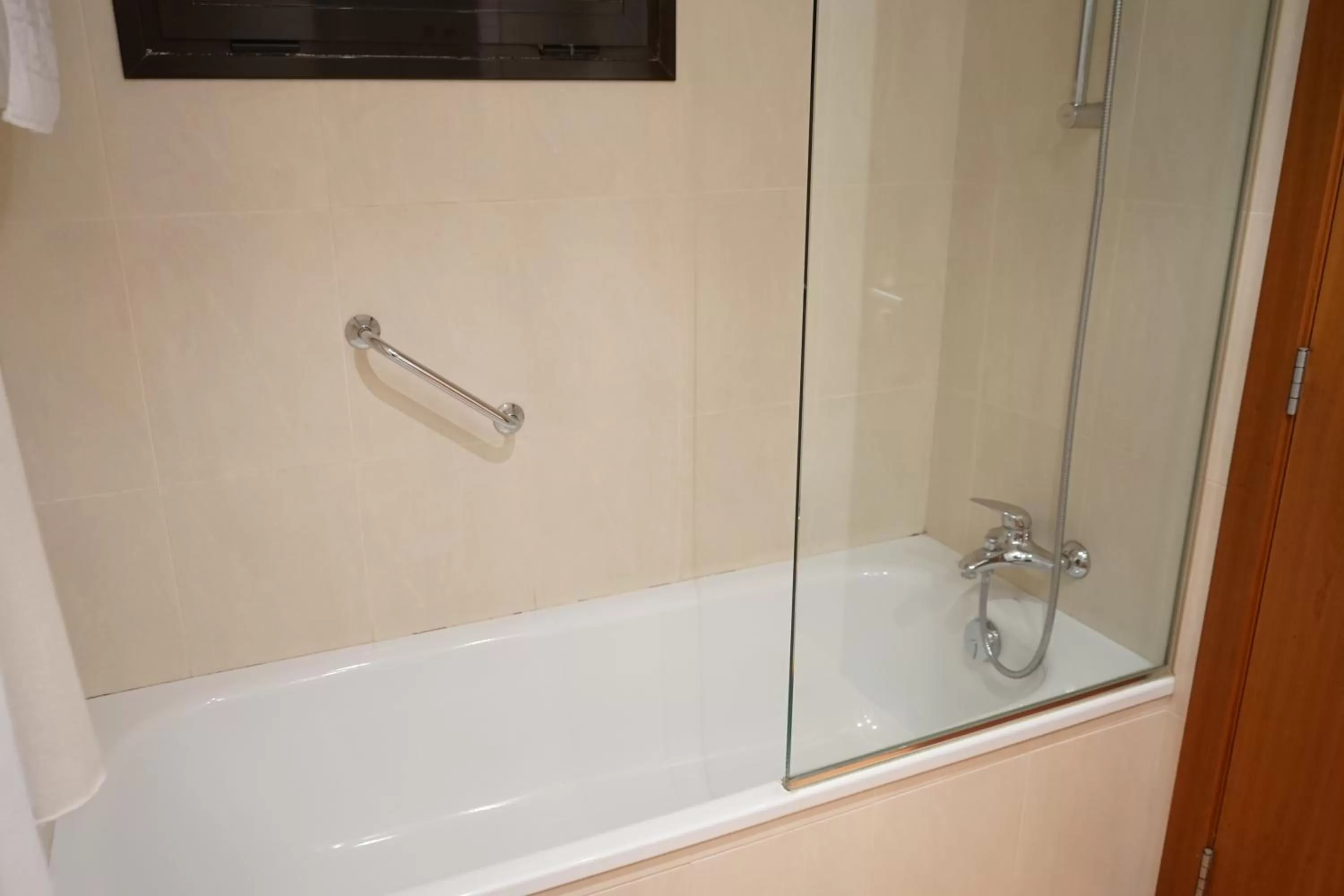 Bathroom in Hotel Santuari Balaguer