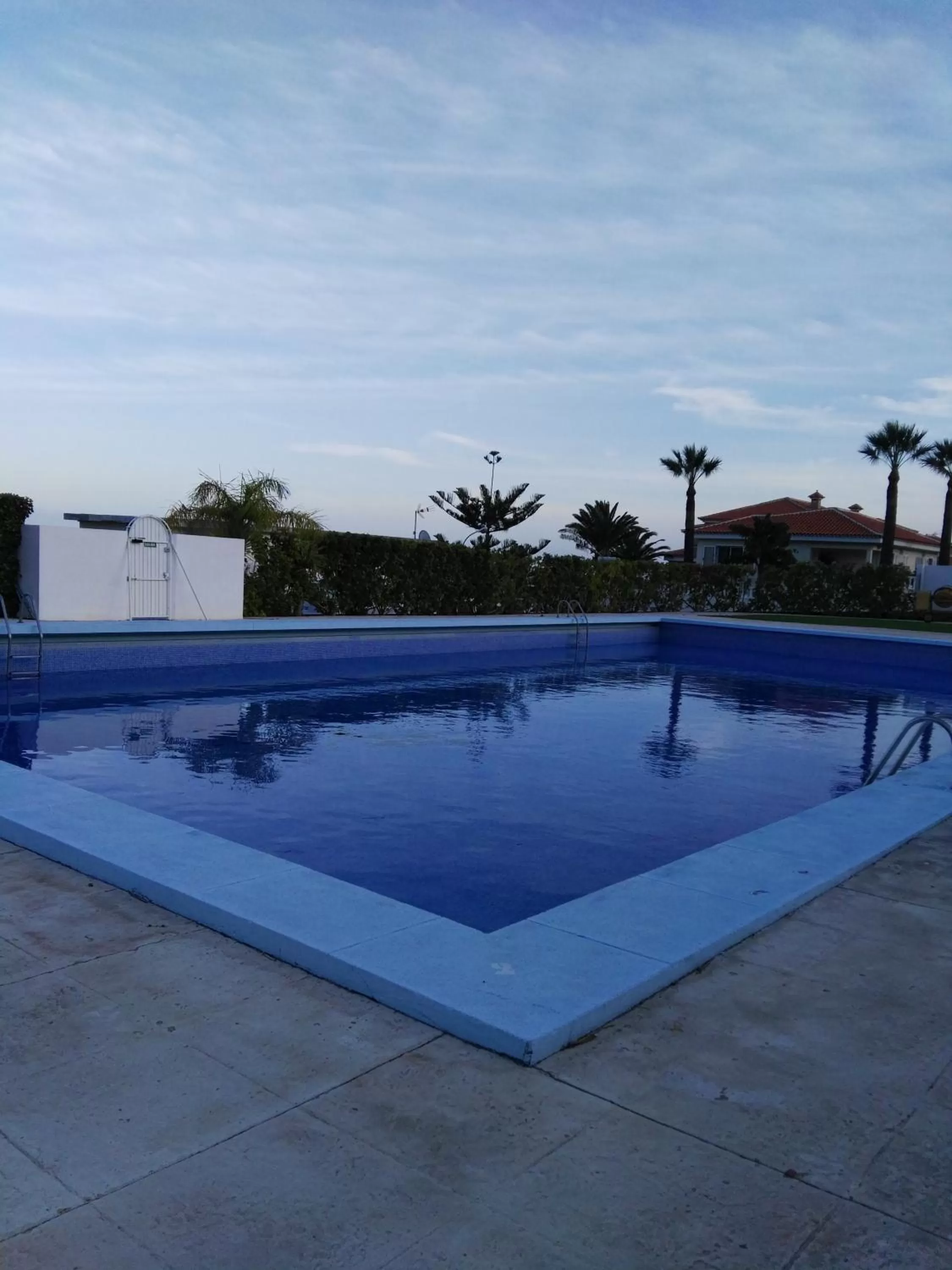 Swimming Pool in Donde Brilla el Sol
