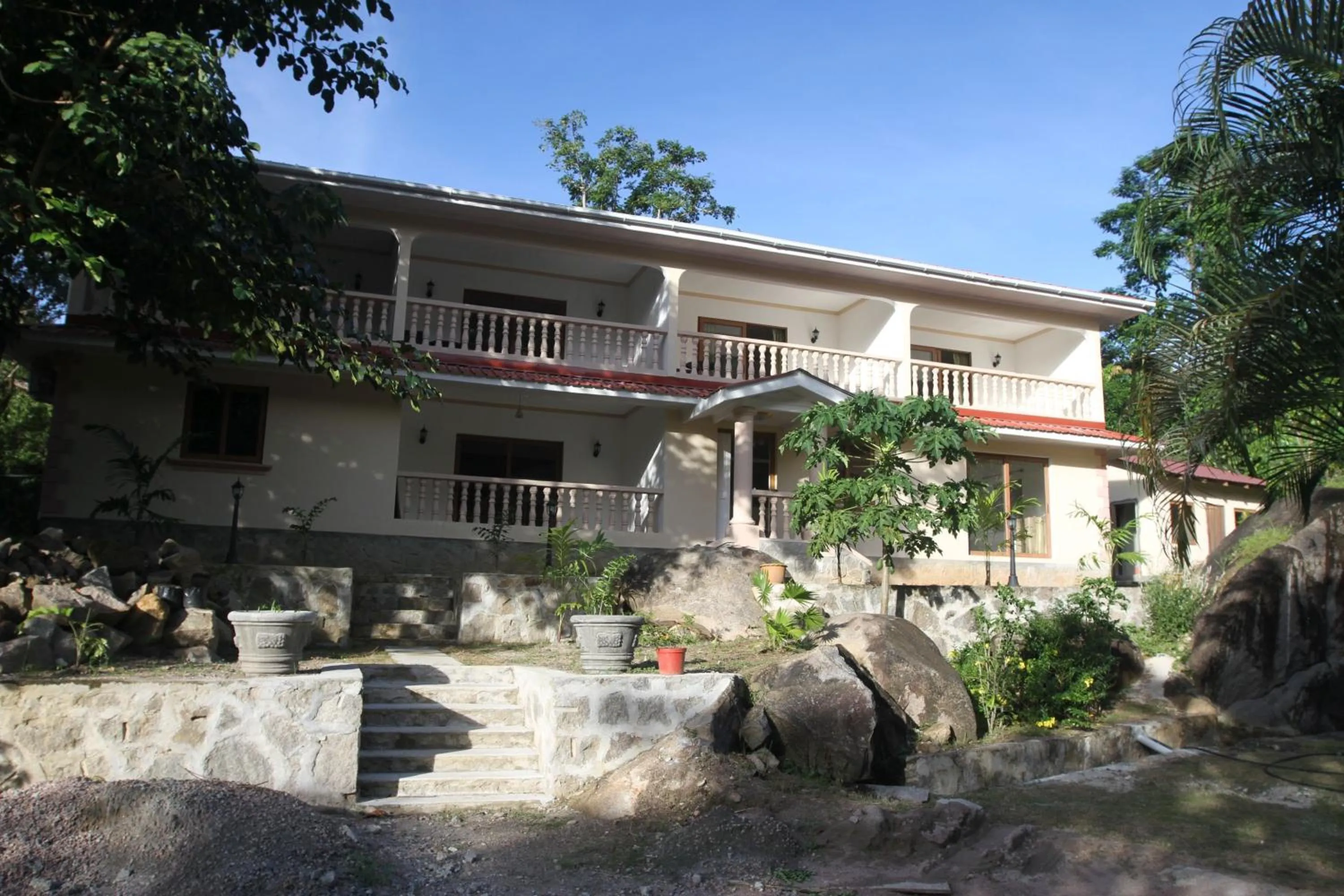 Property building in Forest Lodge