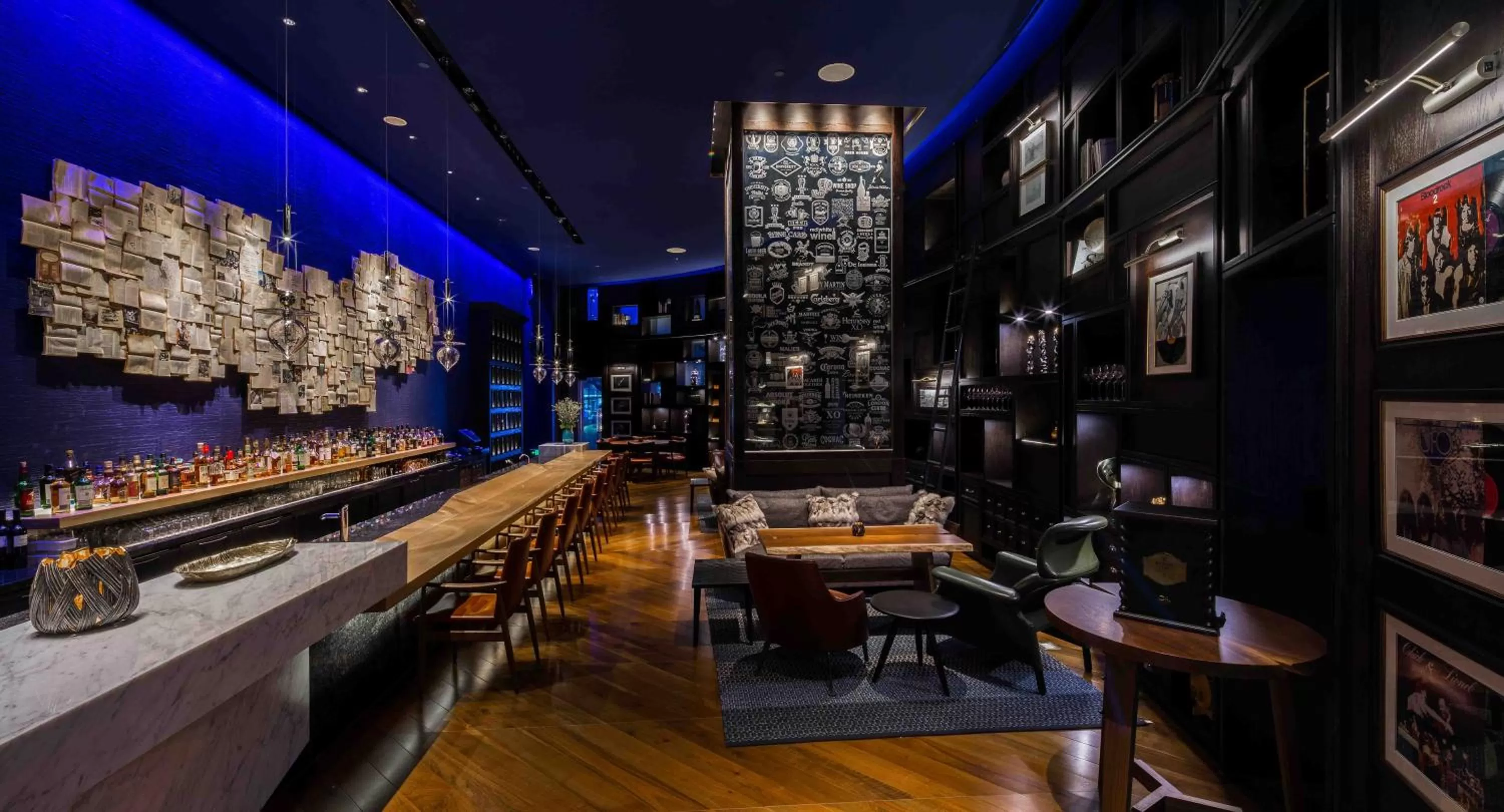 Lounge or bar in Andaz Xintiandi, Shanghai, By Hyatt