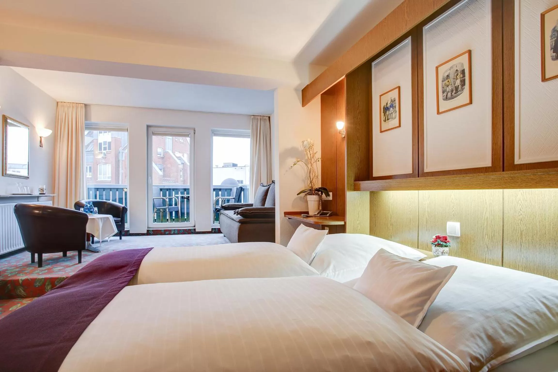 Bedroom, Bed in Hotel Consul