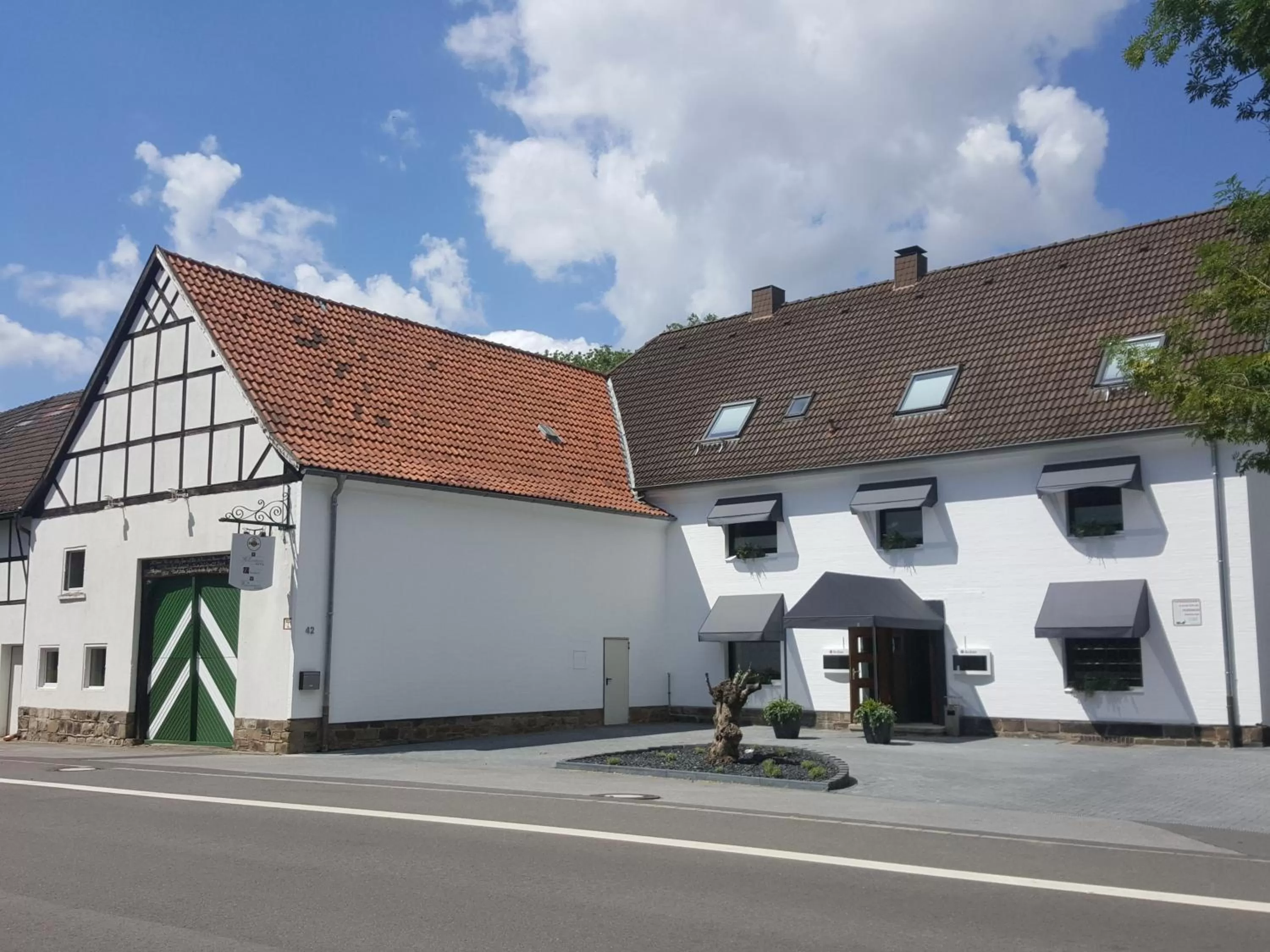 Property building in Hotel Hilleringmann