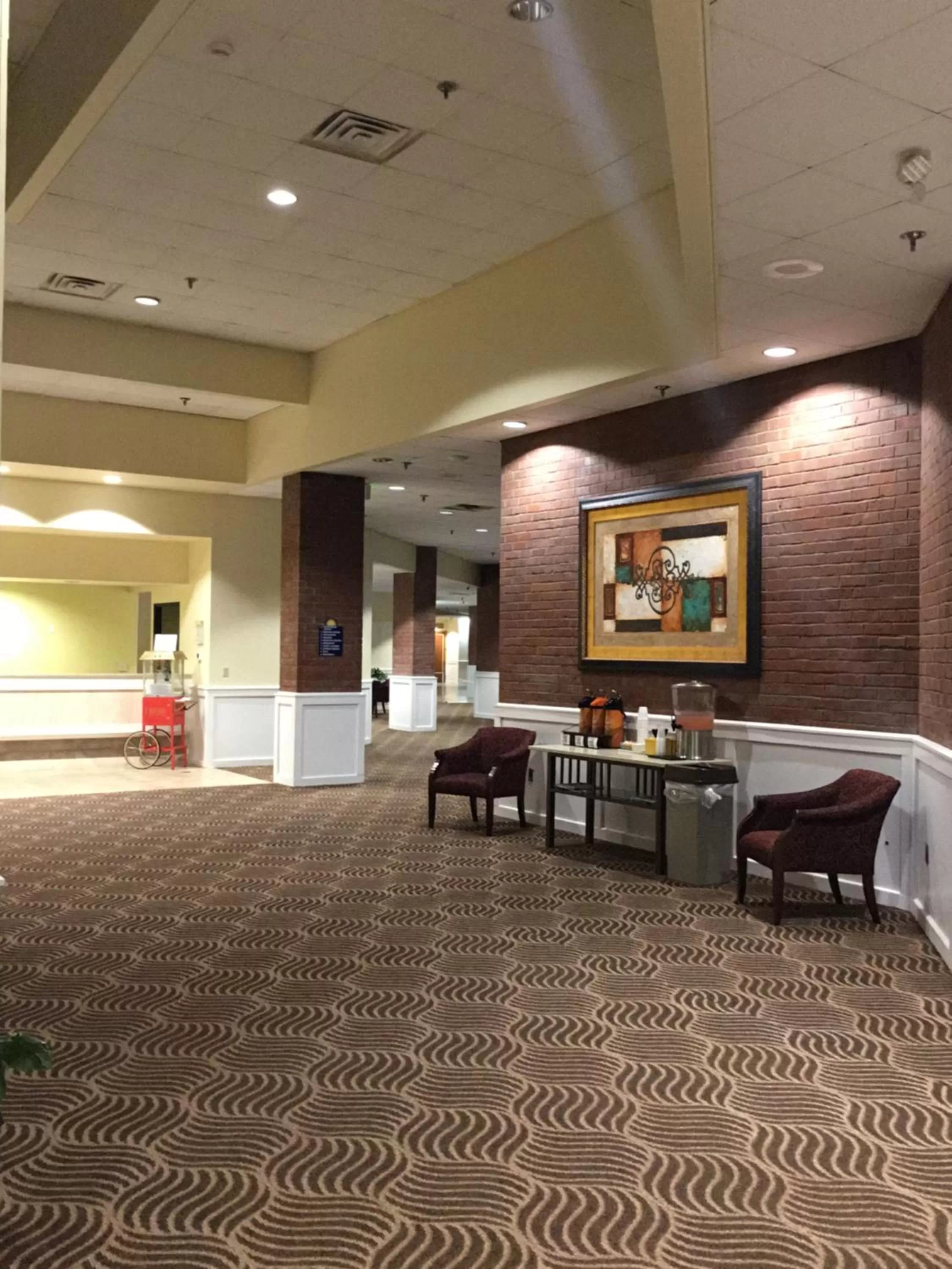 Days Inn & Suites by Wyndham Tallahassee Conf Center I-10