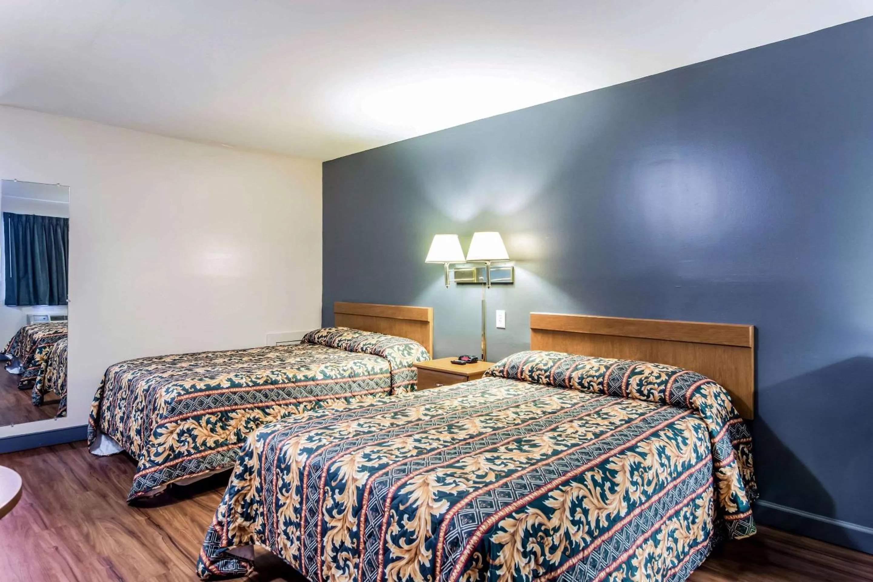 Bedroom, Bed in Rodeway Inn North Chesterfield-Richmond