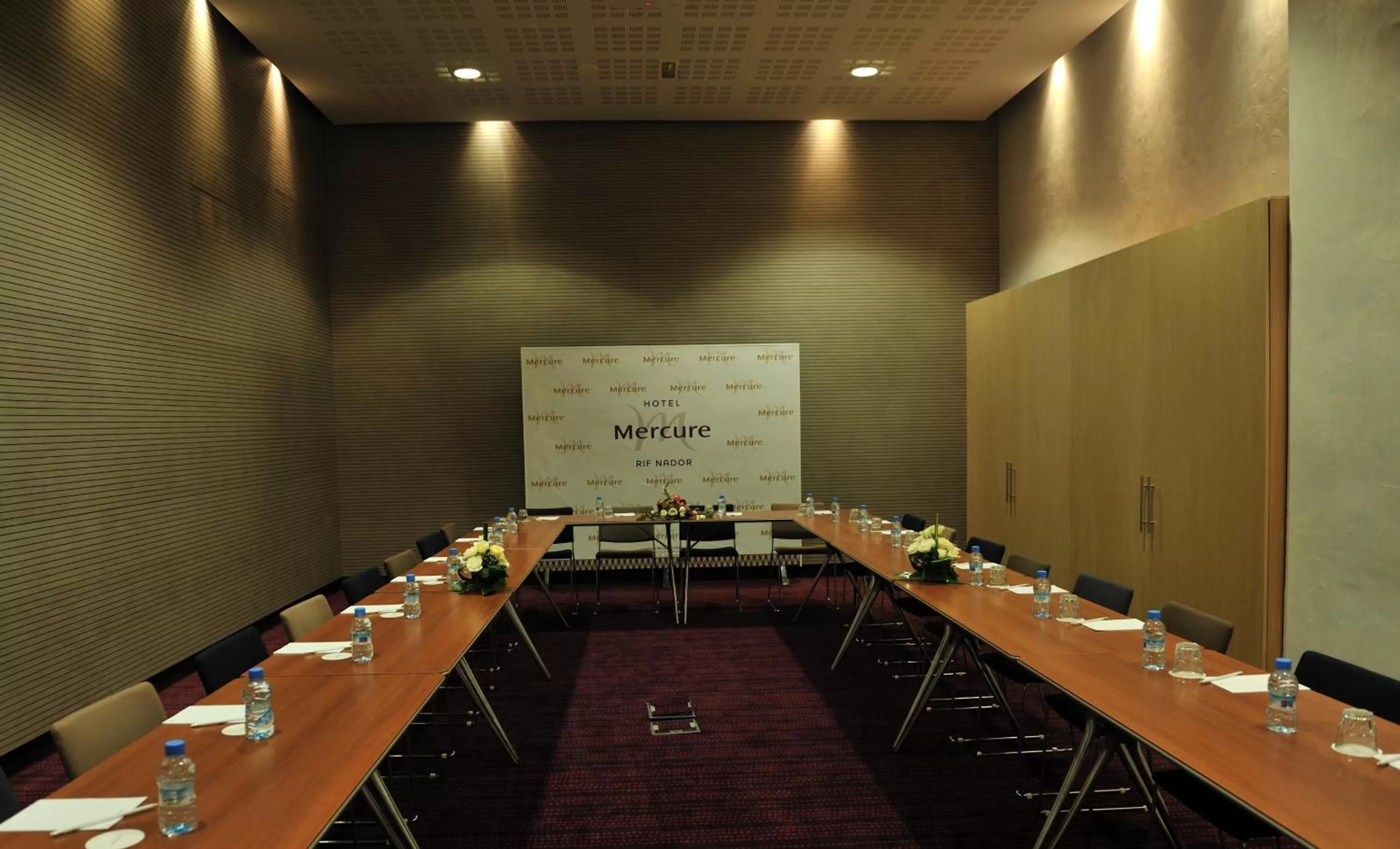 Business facilities in Mercure Nador Rif