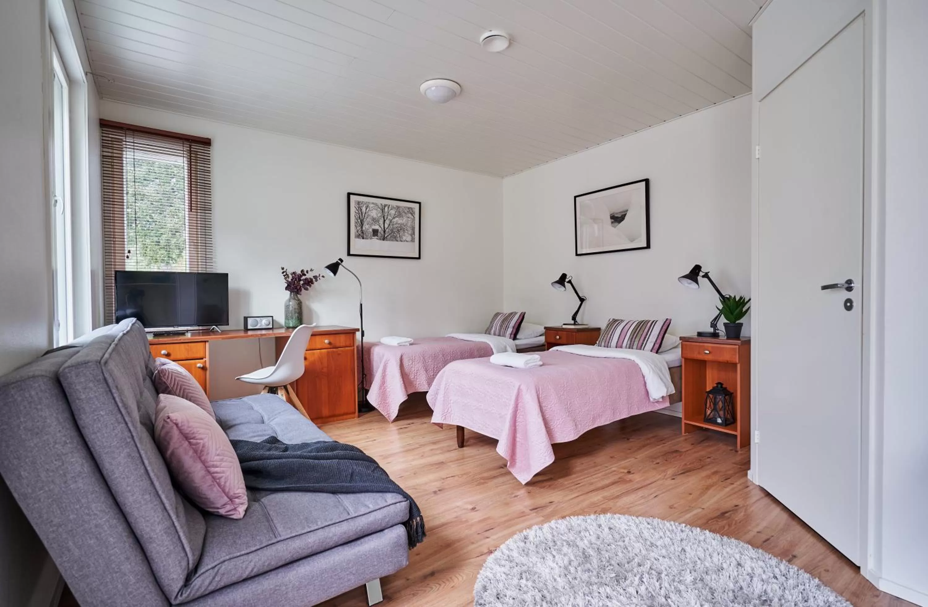 Photo of the whole room, Bed in Hotel Villa Molnby