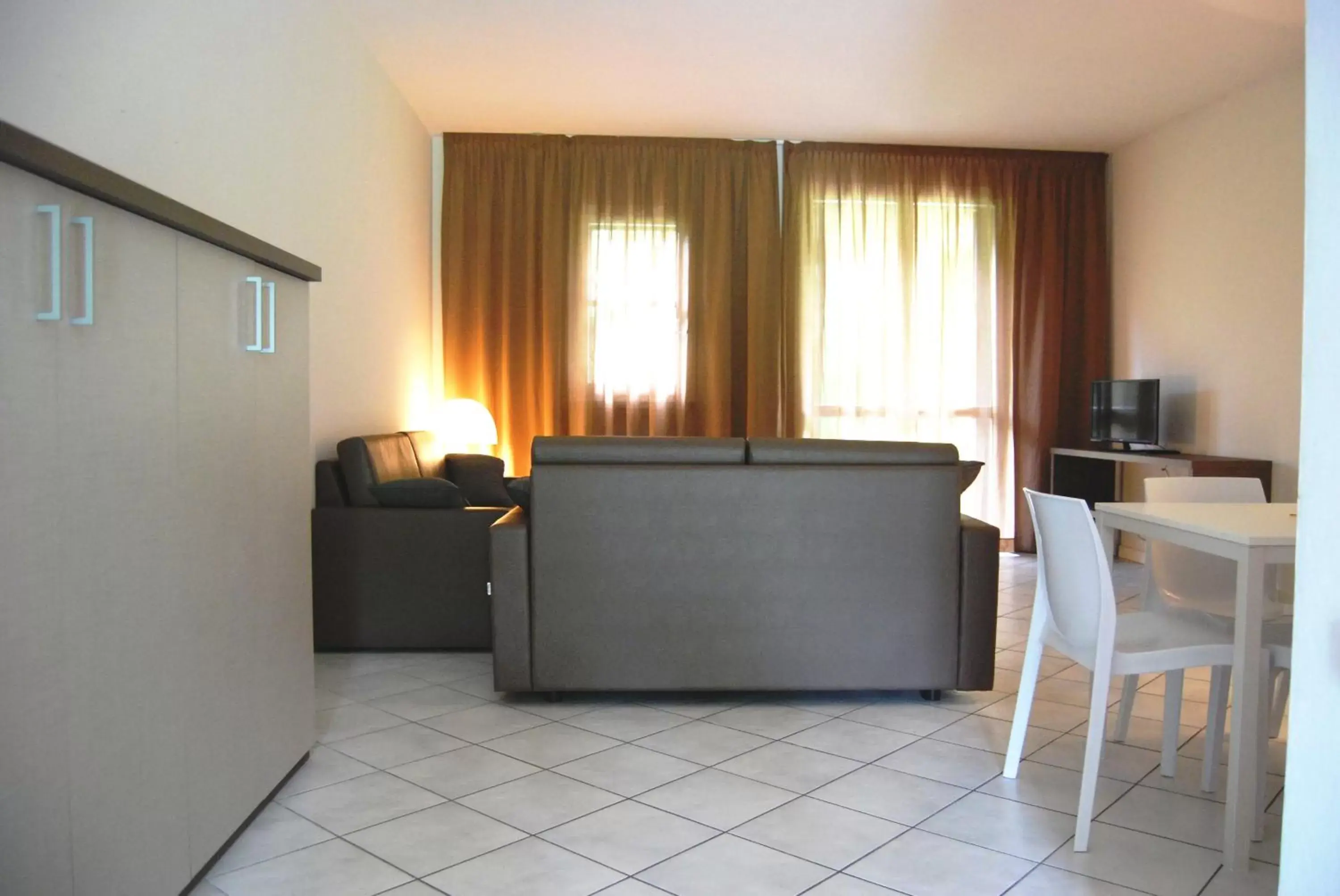 Two-Bedroom Apartment in Residenze Al Colle Dei Pini Two-Bedroom Apartment in Residenze Al Colle Dei Pini