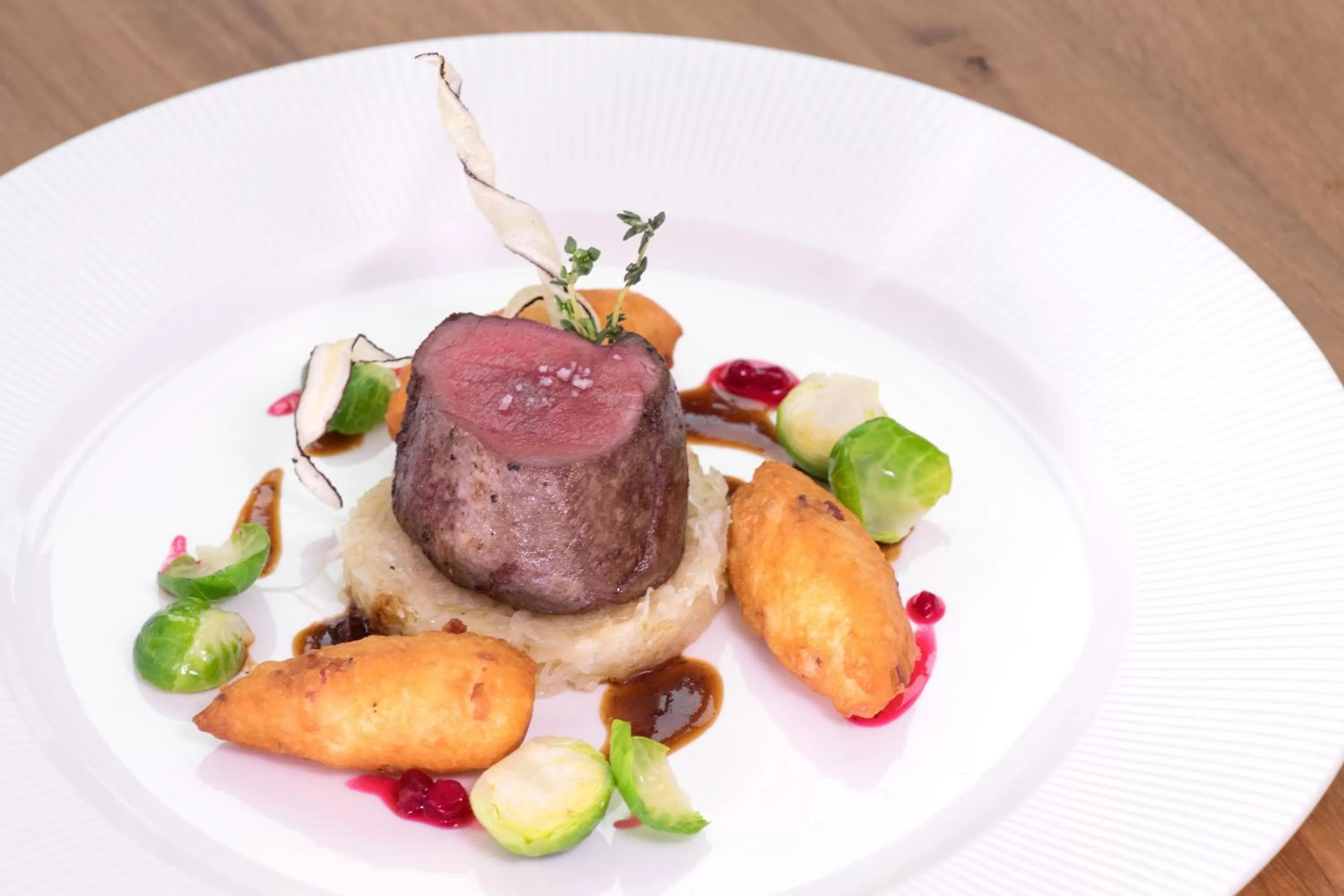 Food and drinks, Food in Hotel National