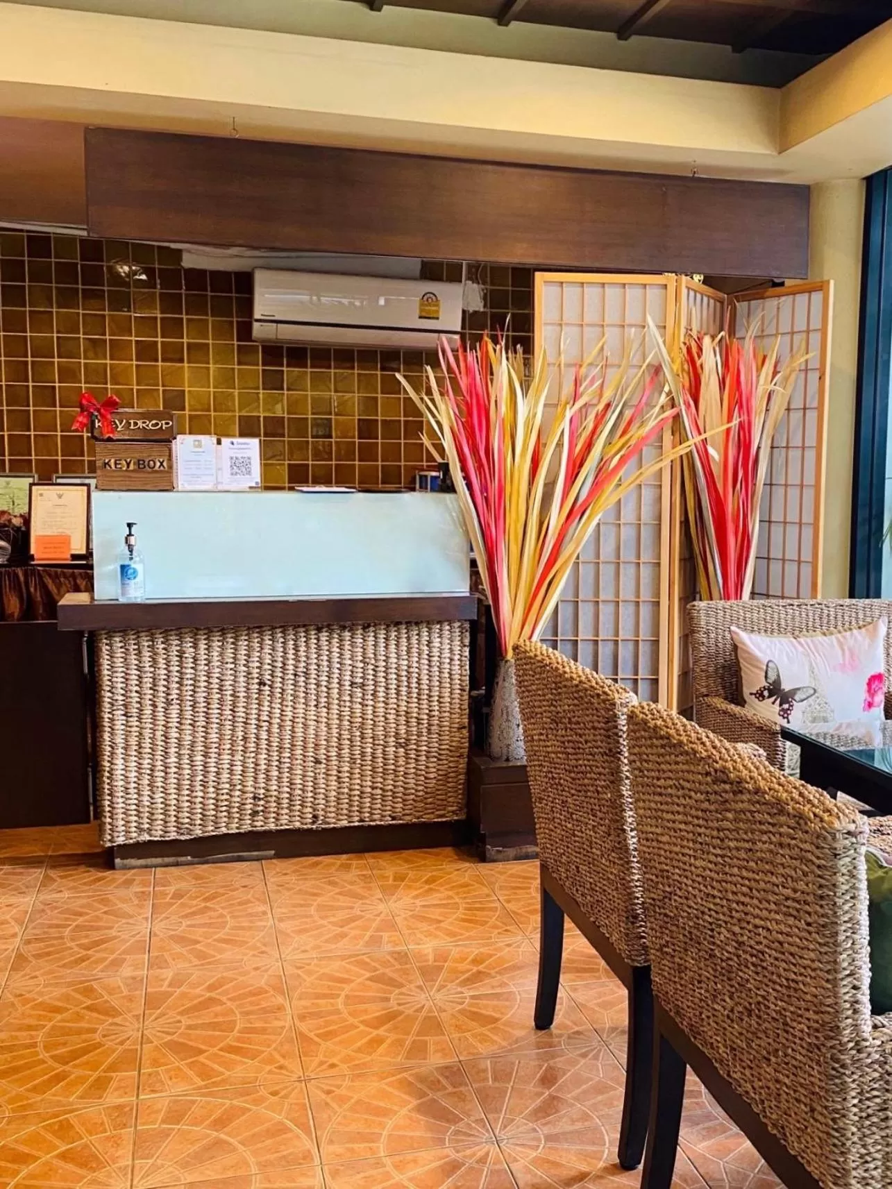 Lobby or reception in โรงแรมมูนแอนด์ซัน Moon and Sun Hotel