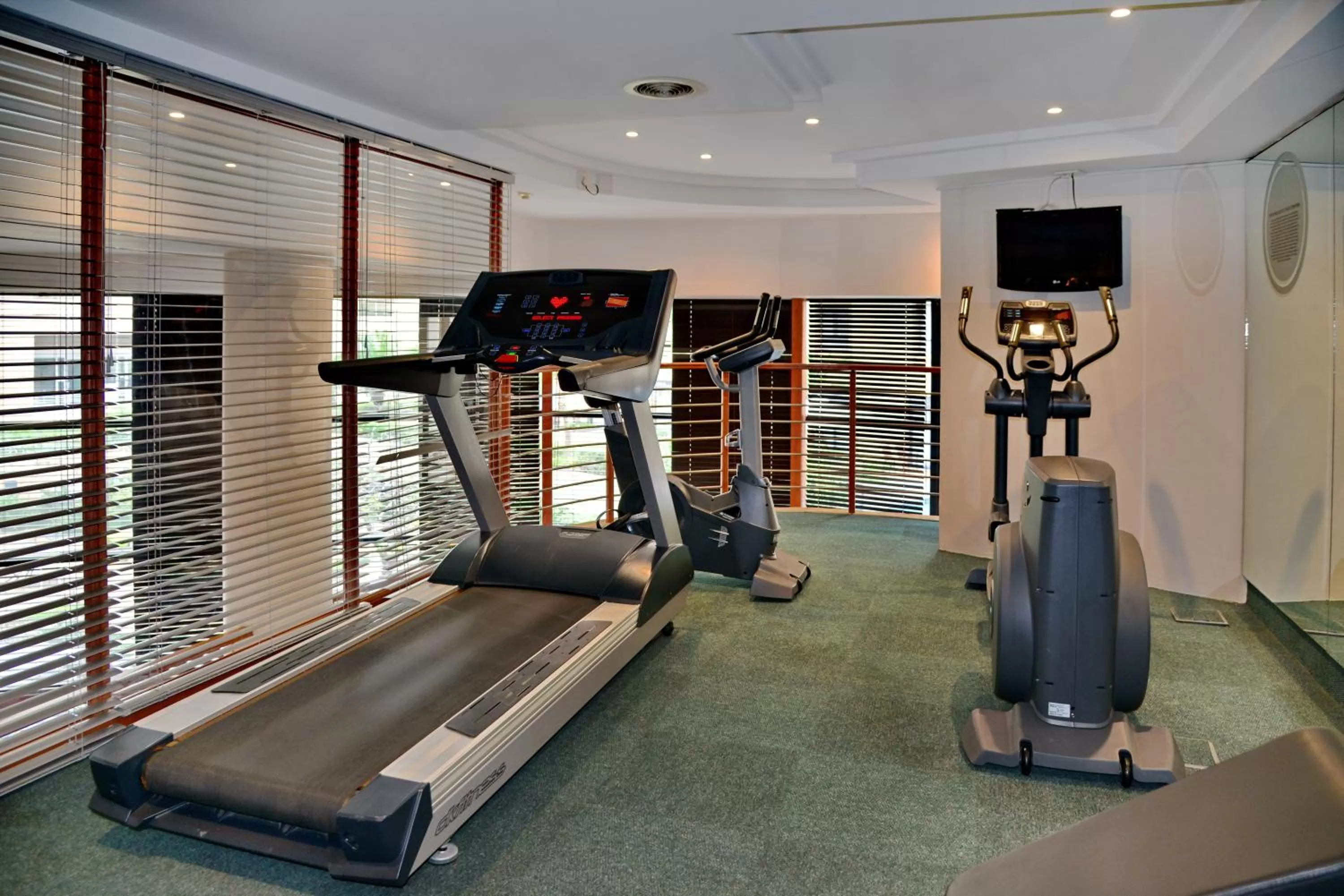 Fitness centre/facilities in City Lodge Hotel Umhlanga Ridge