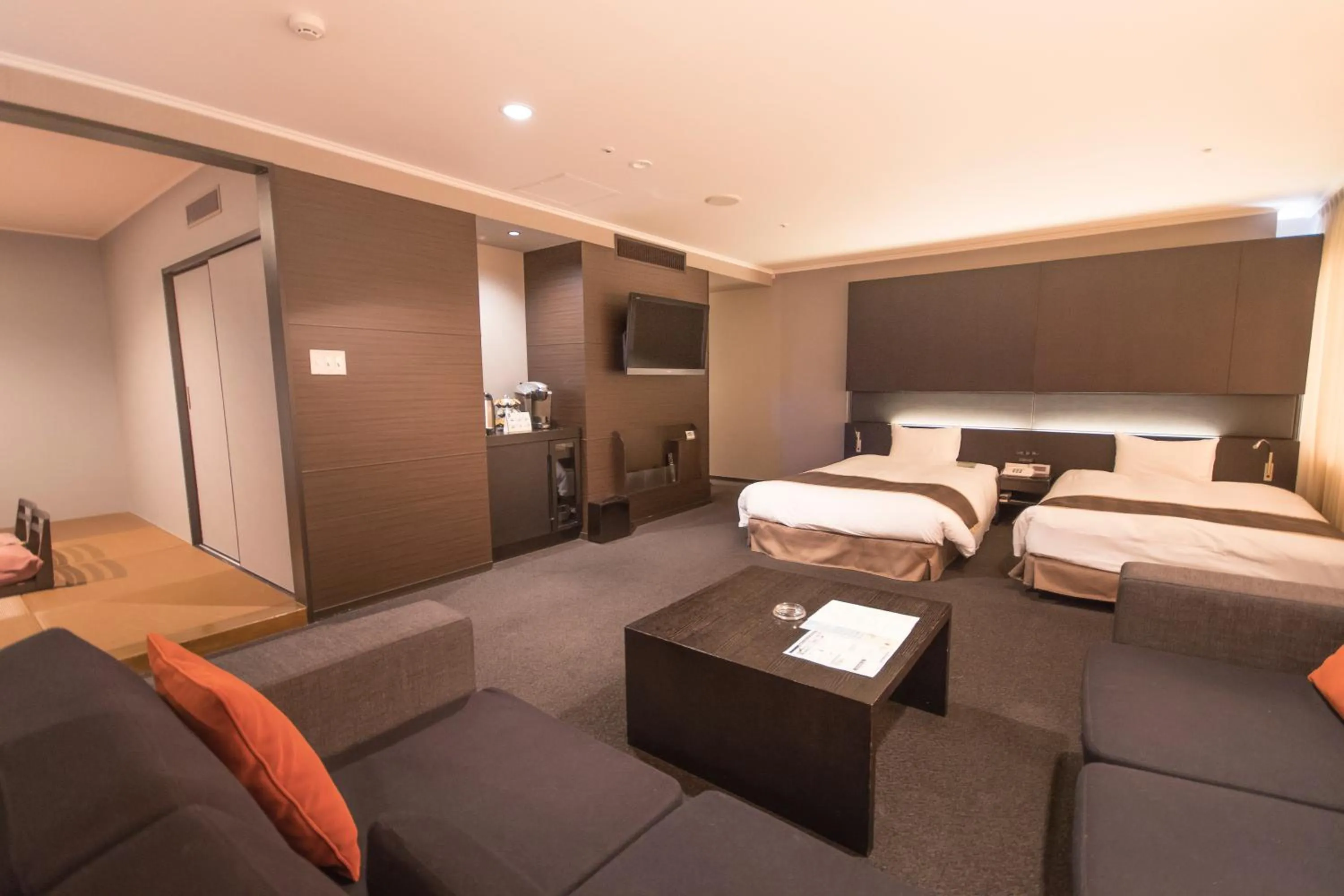 Bedroom, Bed in Hotel Epinard Nasu