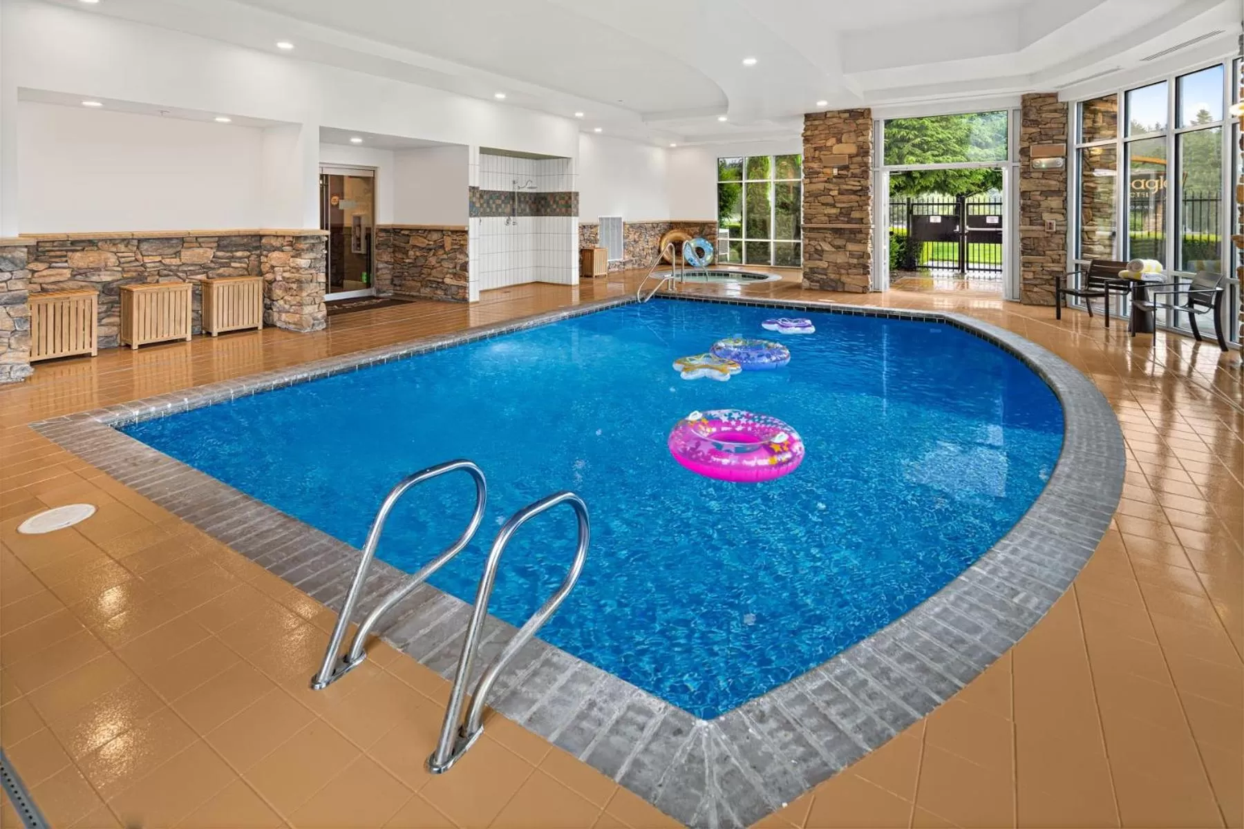 Swimming pool in Lucky Eagle Casino & Hotel (Washington)