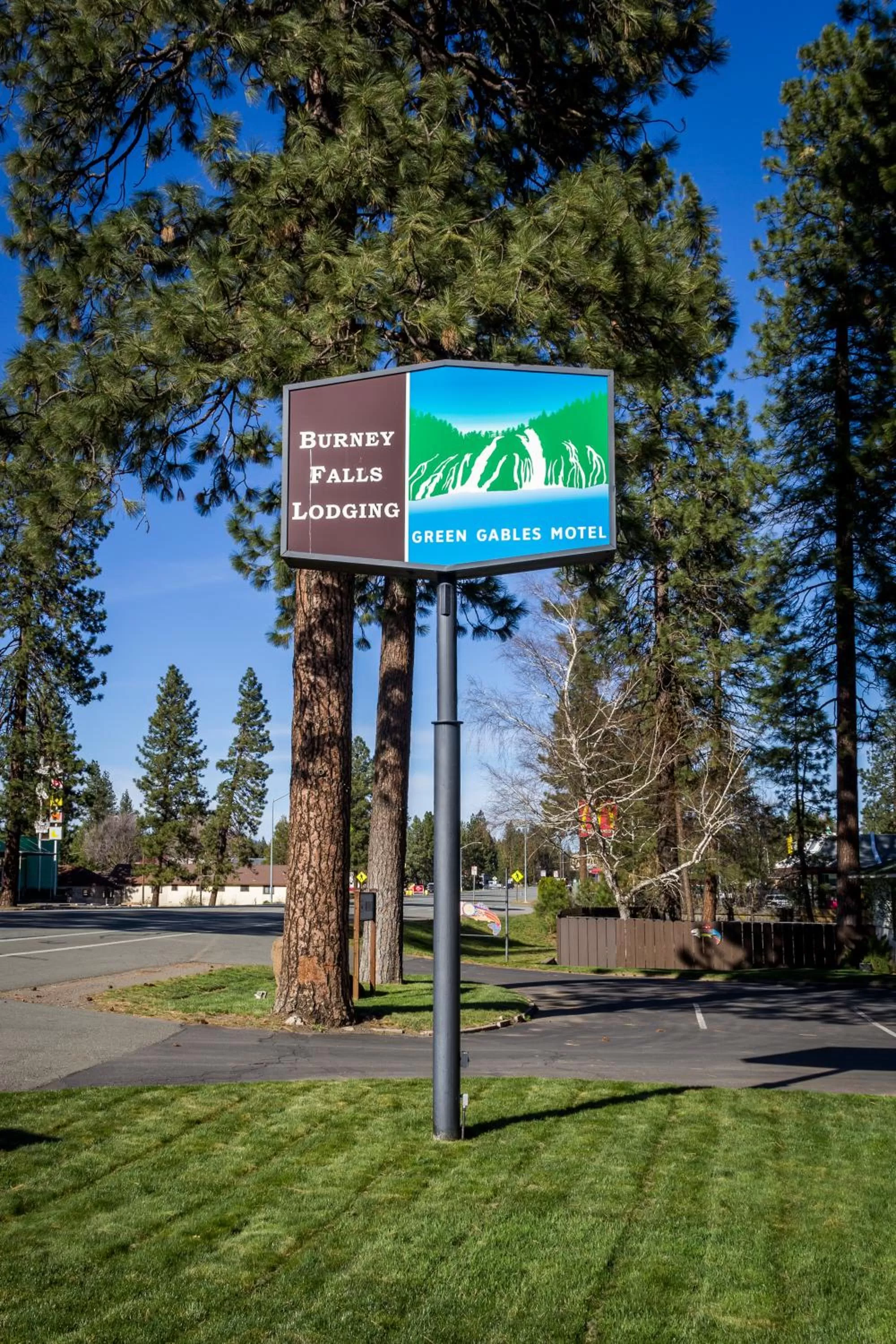 Property logo or sign in Green Gables Motel & Suites