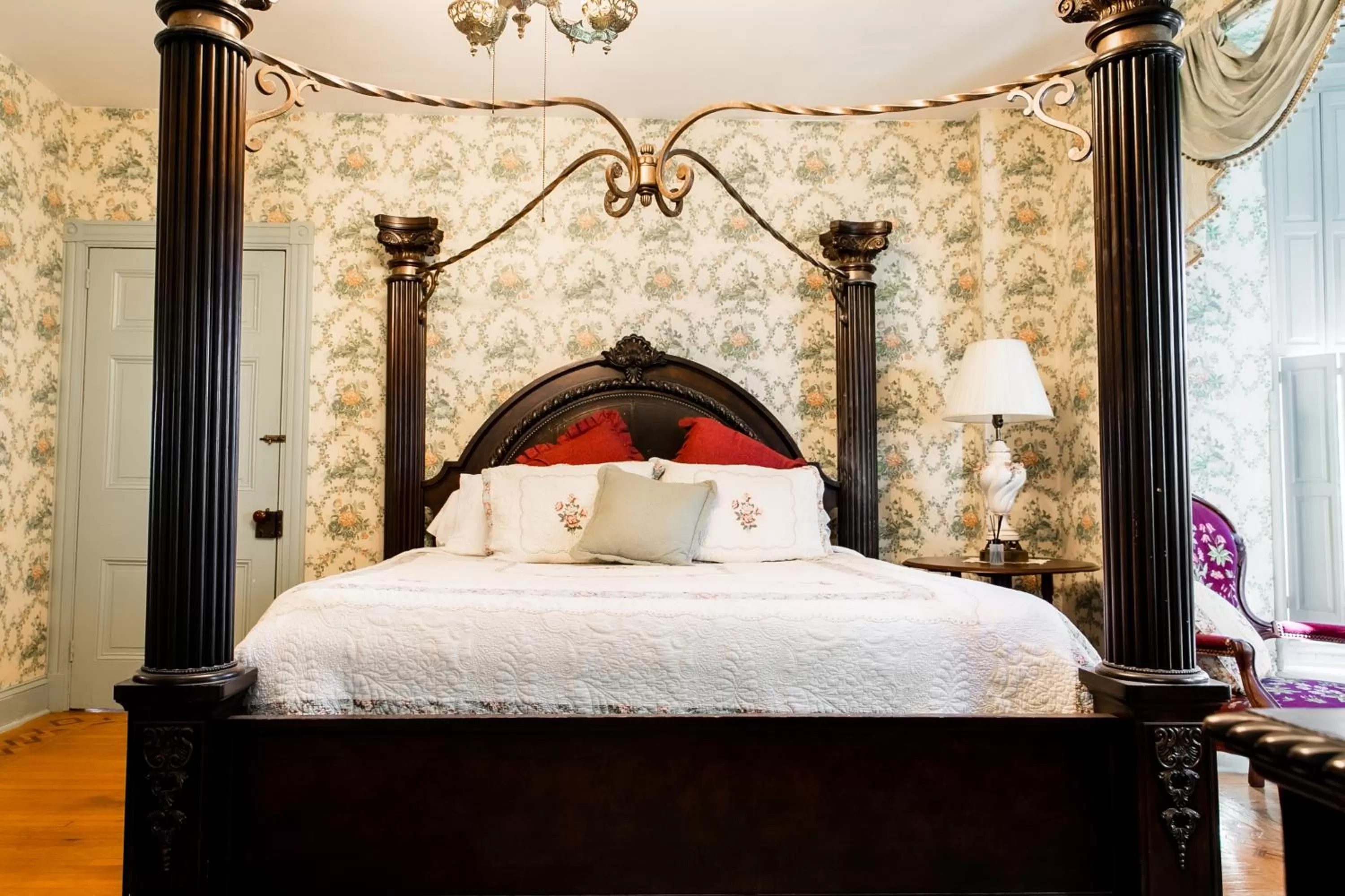 King Suite in The Emig Mansion