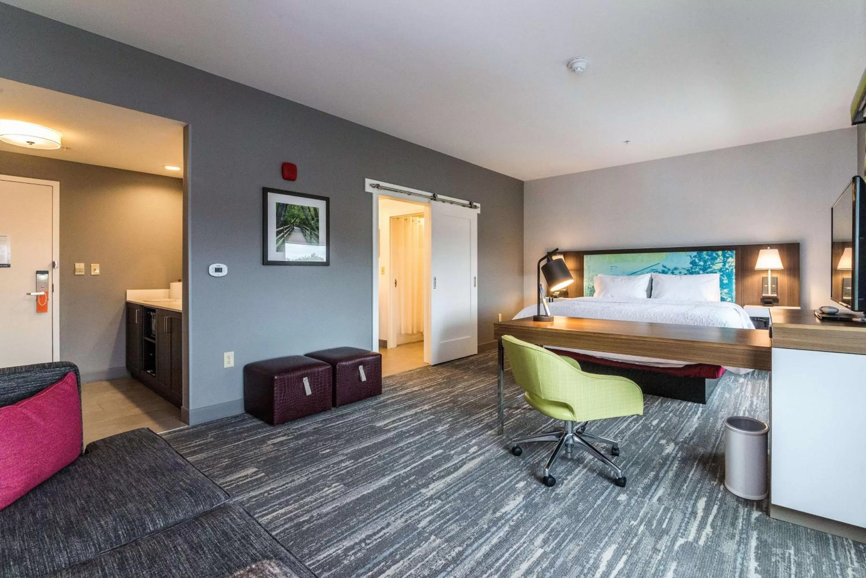 Executive King Suite - Non Smoking in Hampton Inn & Suites - Allen Park