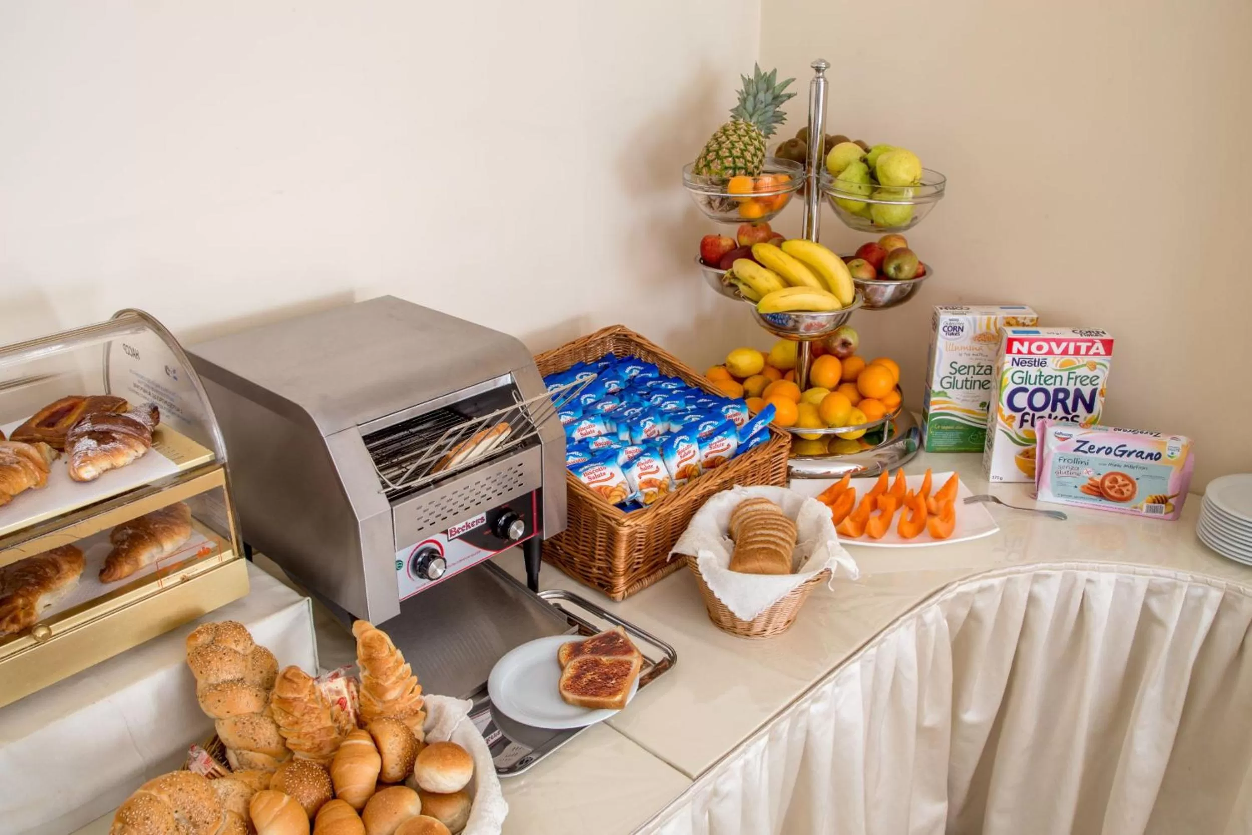 Breakfast in Marini Park Hotel