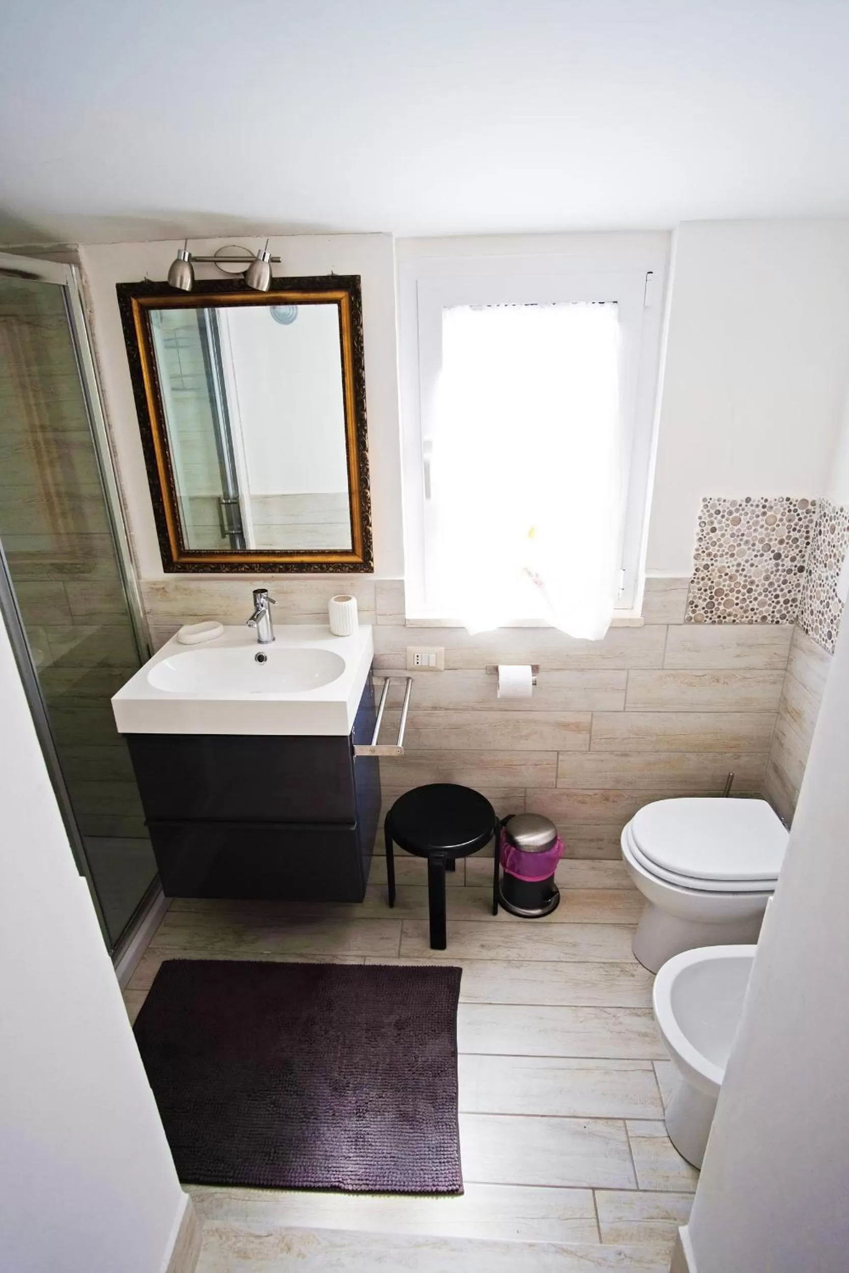 Shower in Bed and Breakfast Romantica Evasione