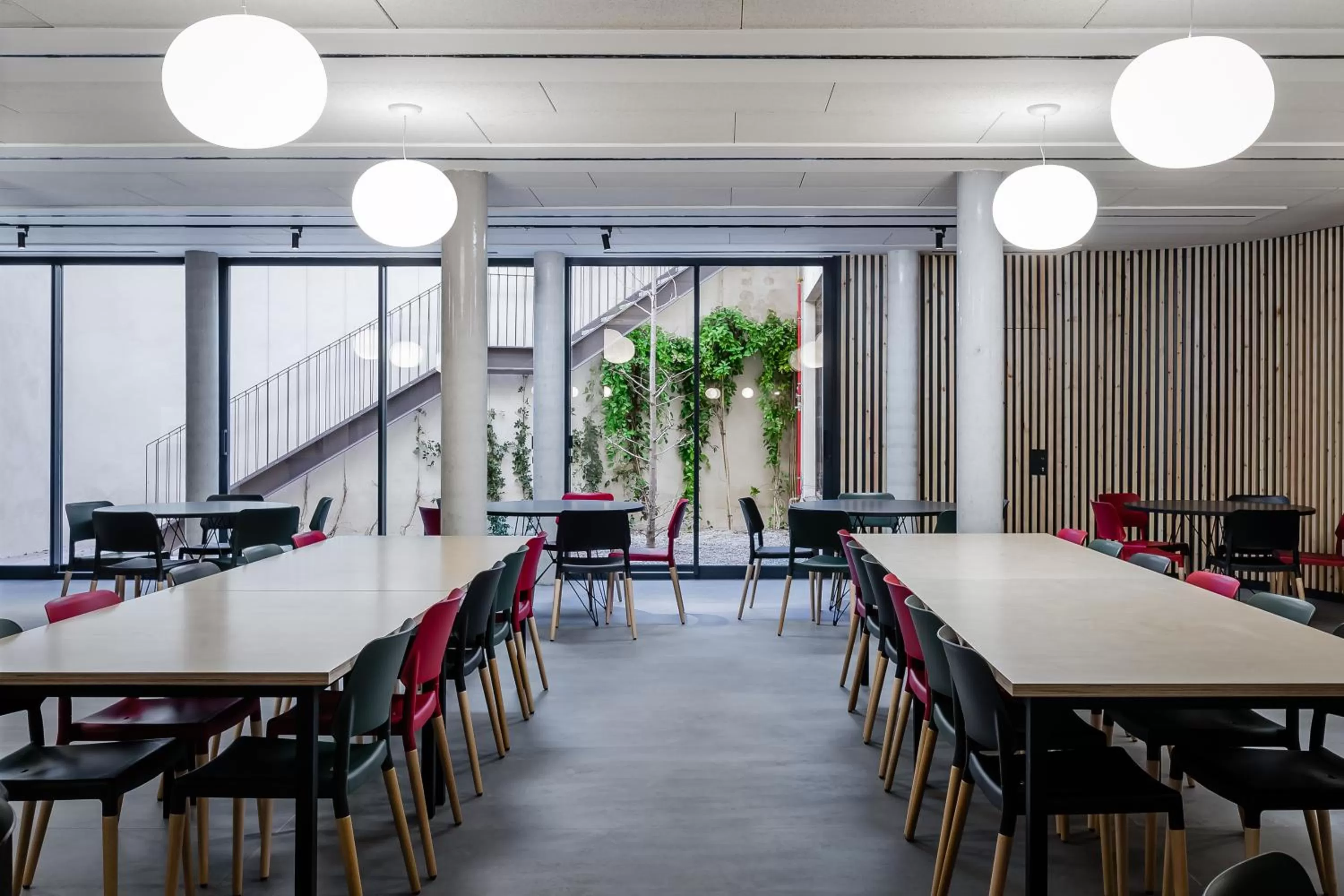 Breakfast in Hotel Raval House