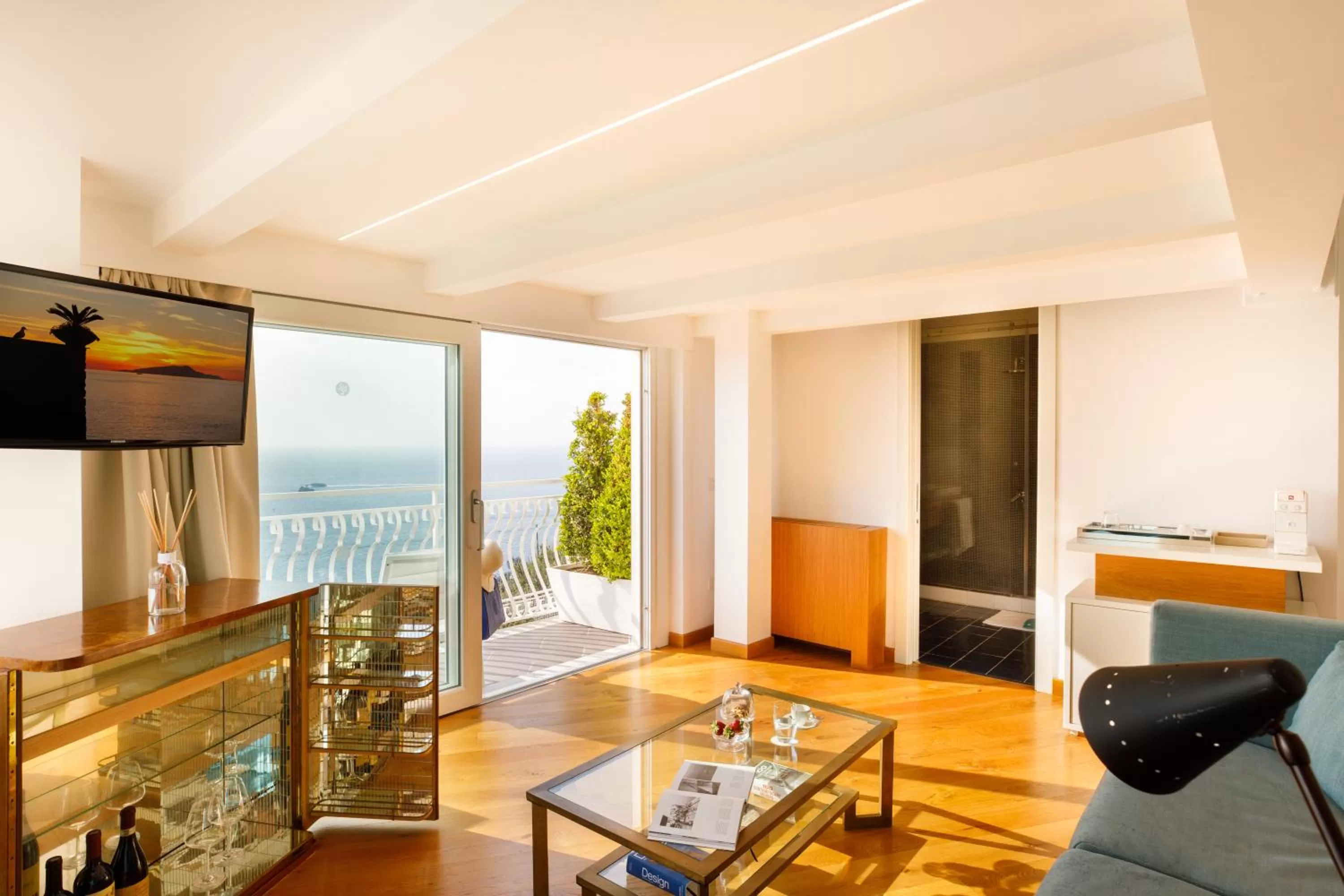 Living room in Villa Fiorella Art Hotel