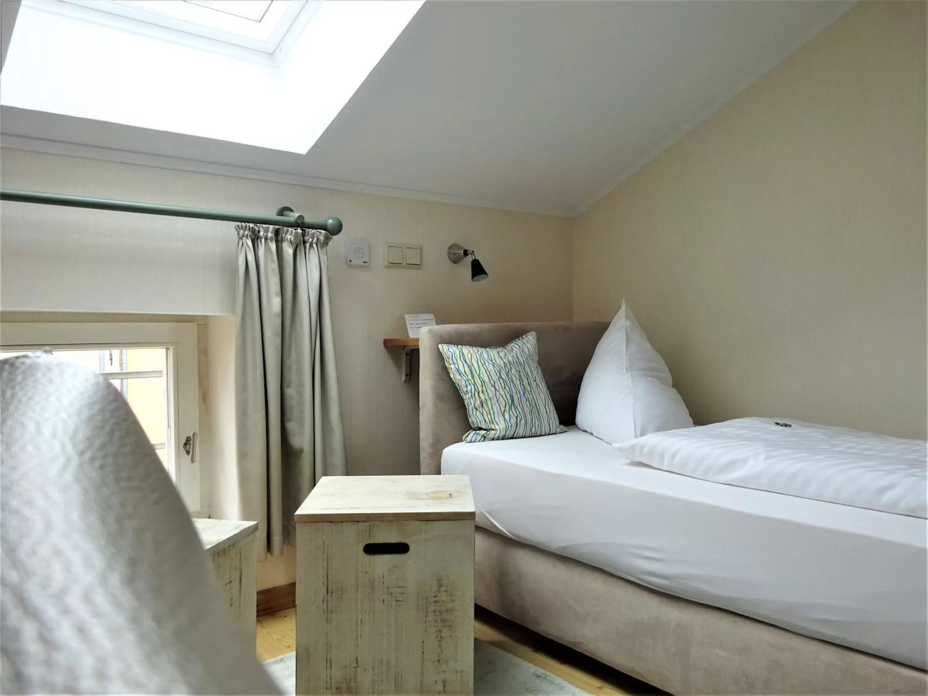 Bed in Pension Zur Fährbrücke