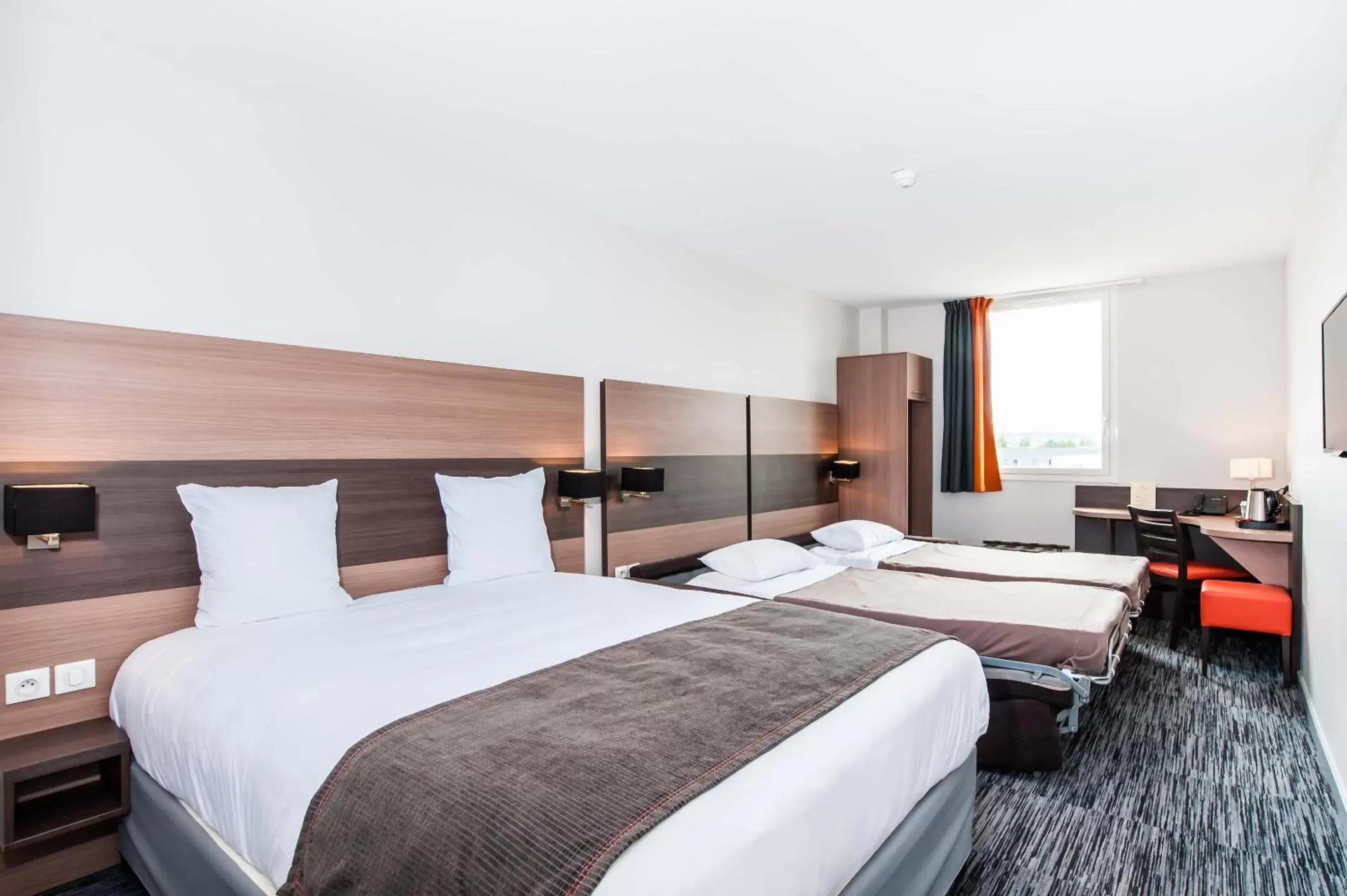 Family Room in Dios Hotel Family Room in Dios Hotel