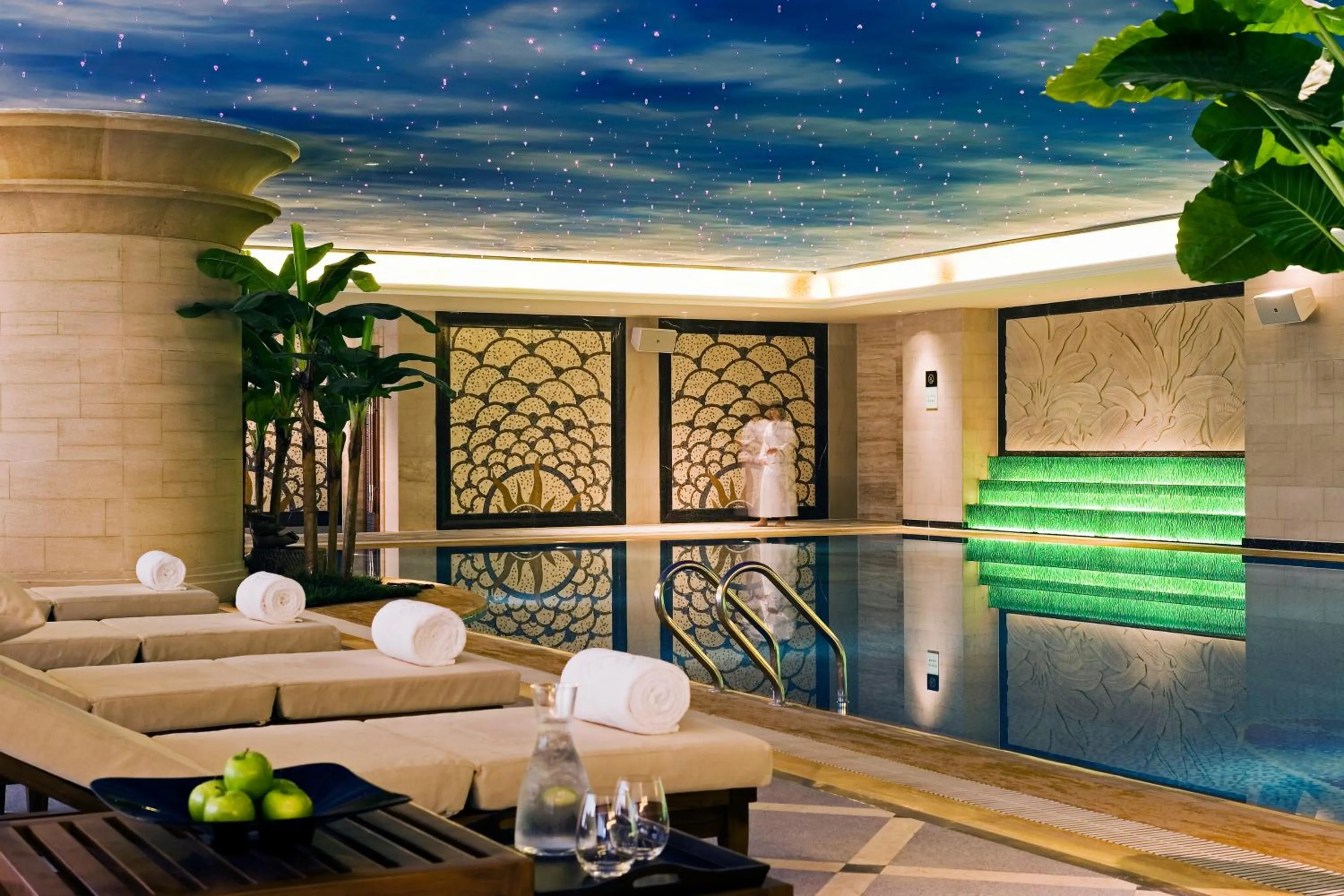 Spa and wellness centre/facilities in Wanda Vista Beijing