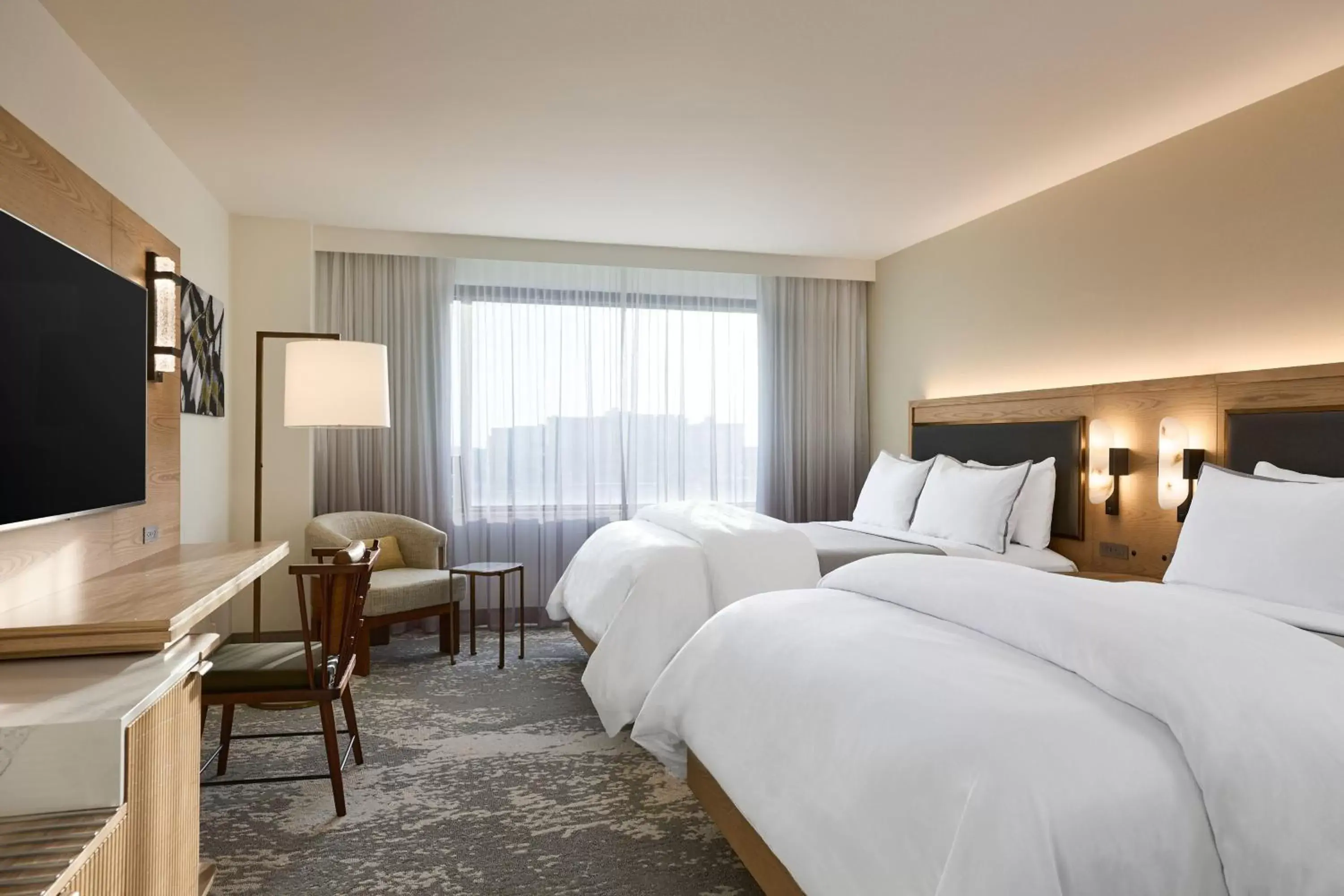 Executive, Executive lounge access, Guest room, 2 Queen in The Westin Los Angeles Airport Executive, Executive lounge access, Guest room, 2 Queen in The Westin Los Angeles Airport