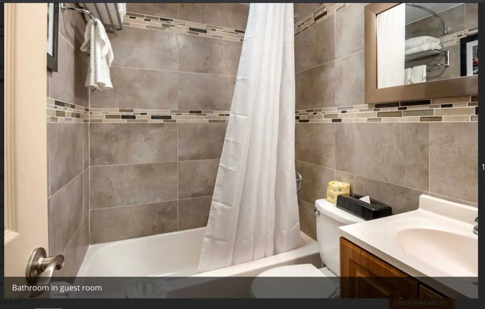 Queen Room - Non-Smoking in Rodeway Inn Hollywood Queen Room - Non-Smoking in Rodeway Inn Hollywood