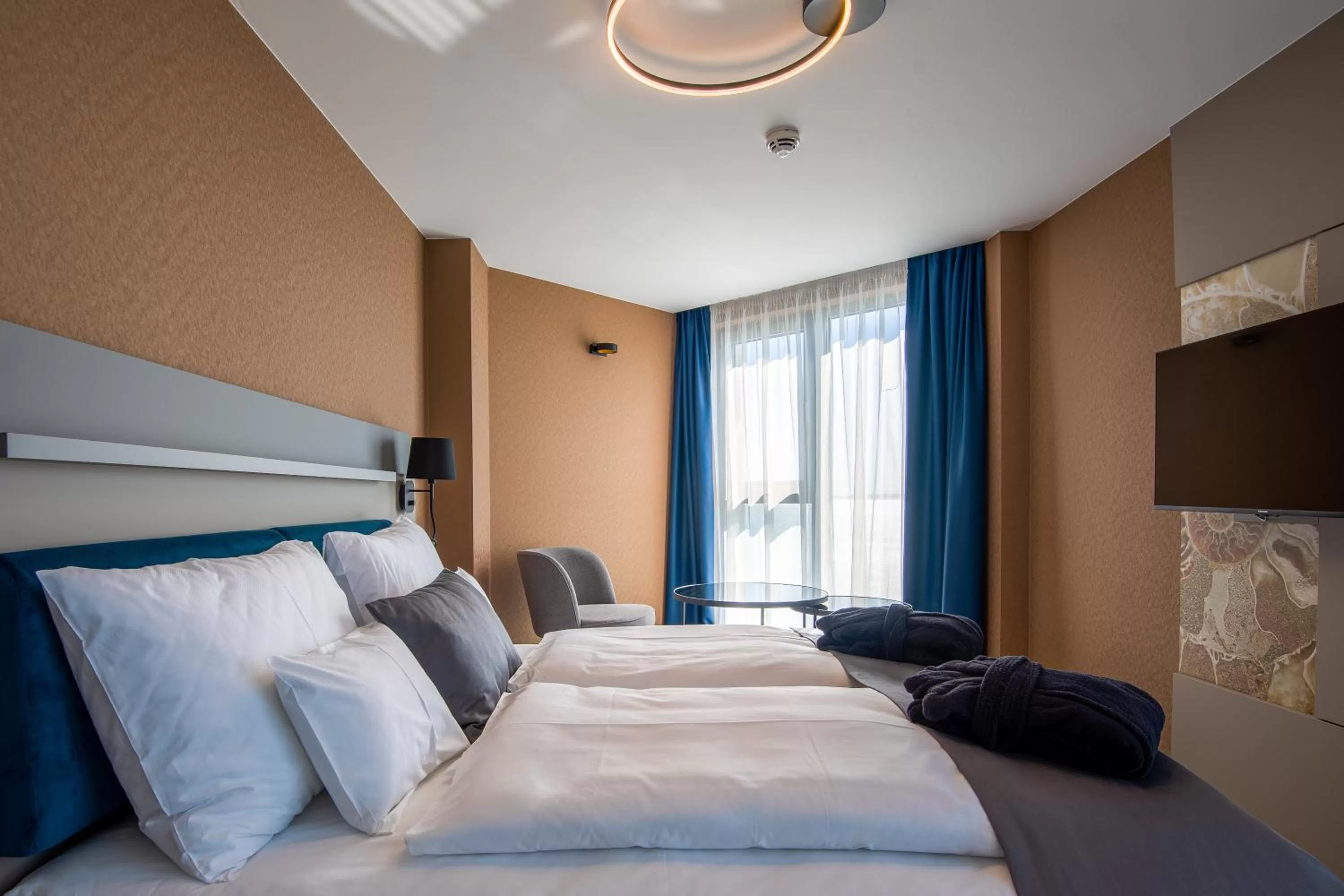 Bed in Hotel Helikon, Keszthely