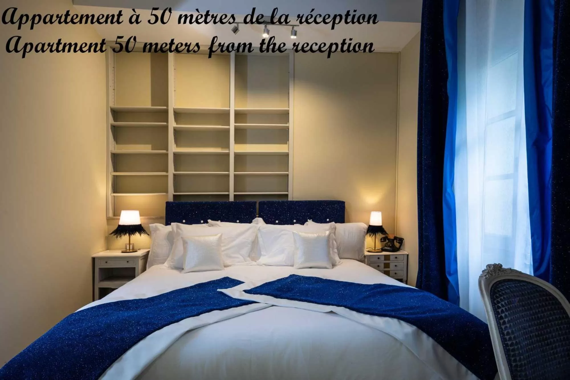 Bed in Le Clos Violette et Le 11 D'Aglaé - Hôtel de Charme Design de Luxe
