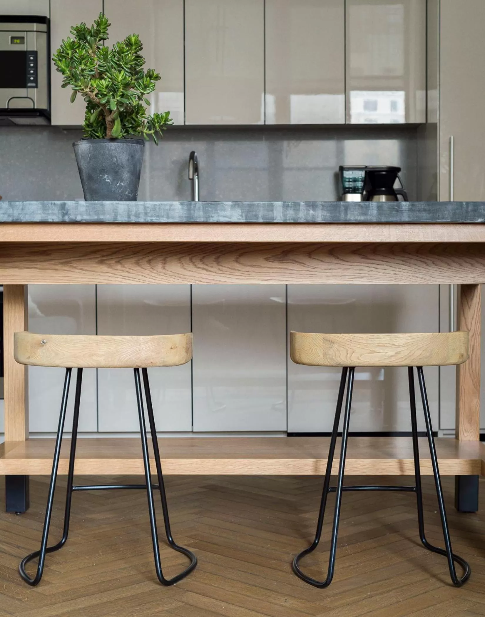 Kitchen or kitchenette in ROOST Midtown