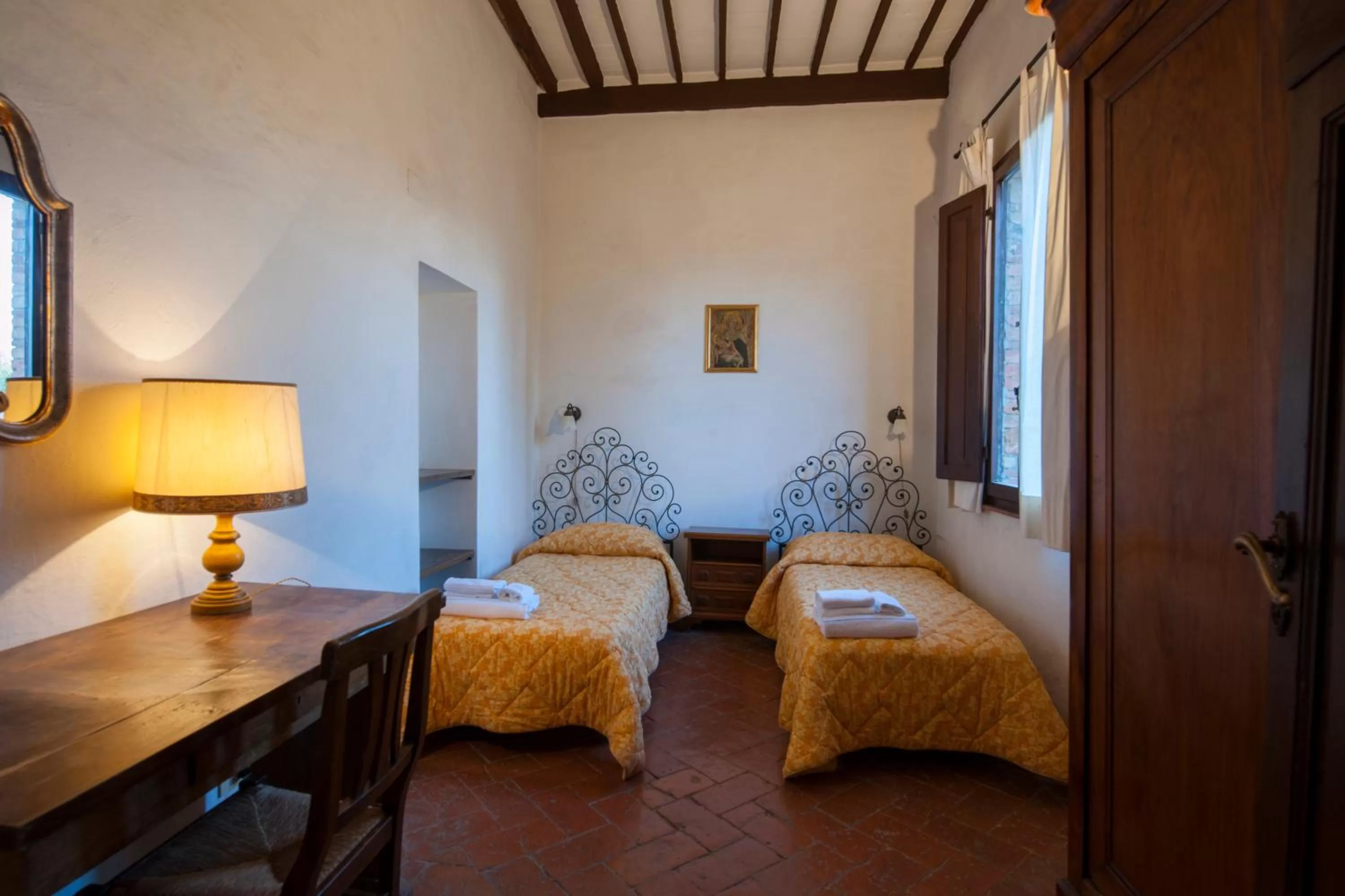 Bedroom, Bed in Certosa di Pontignano Residenza d'Epoca - Place of Charme