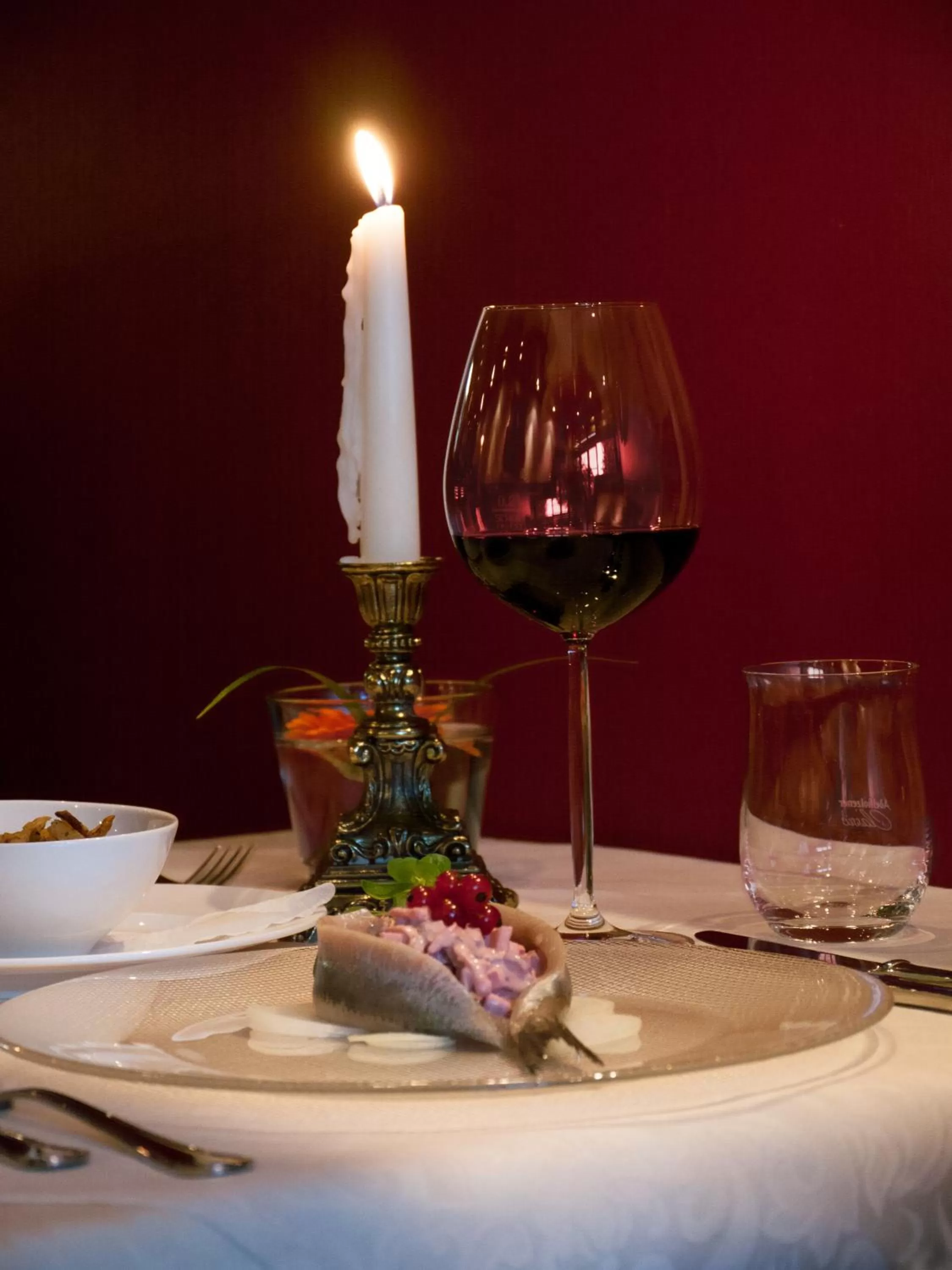 Restaurant/places to eat in Hotel New Orly