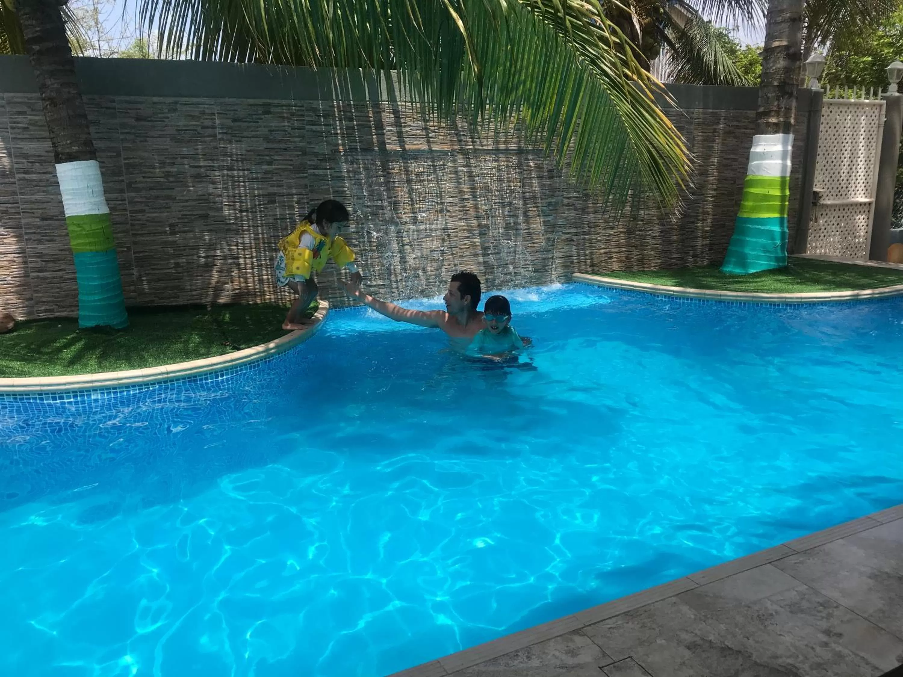 Swimming Pool in Jackuri Casa Hospedaje