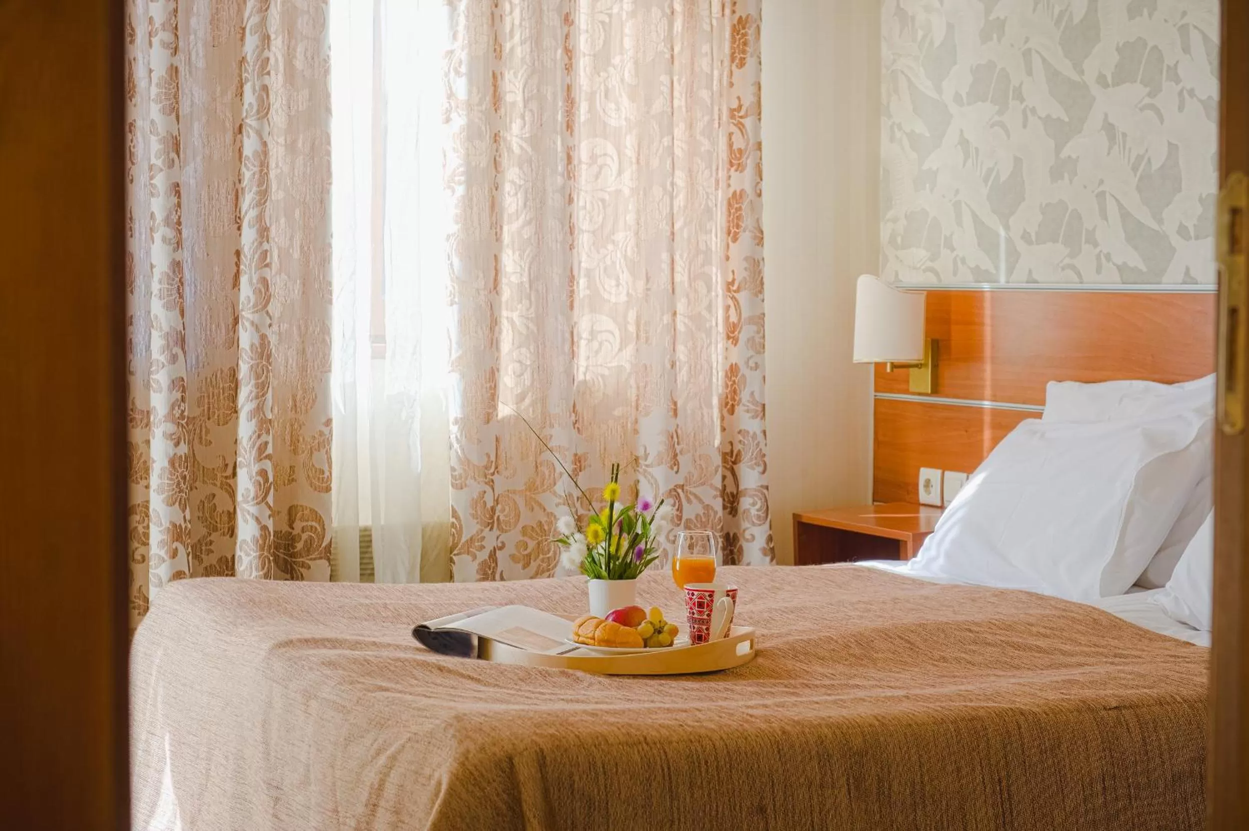 Bedroom, Bed in Vihren Royal Palace