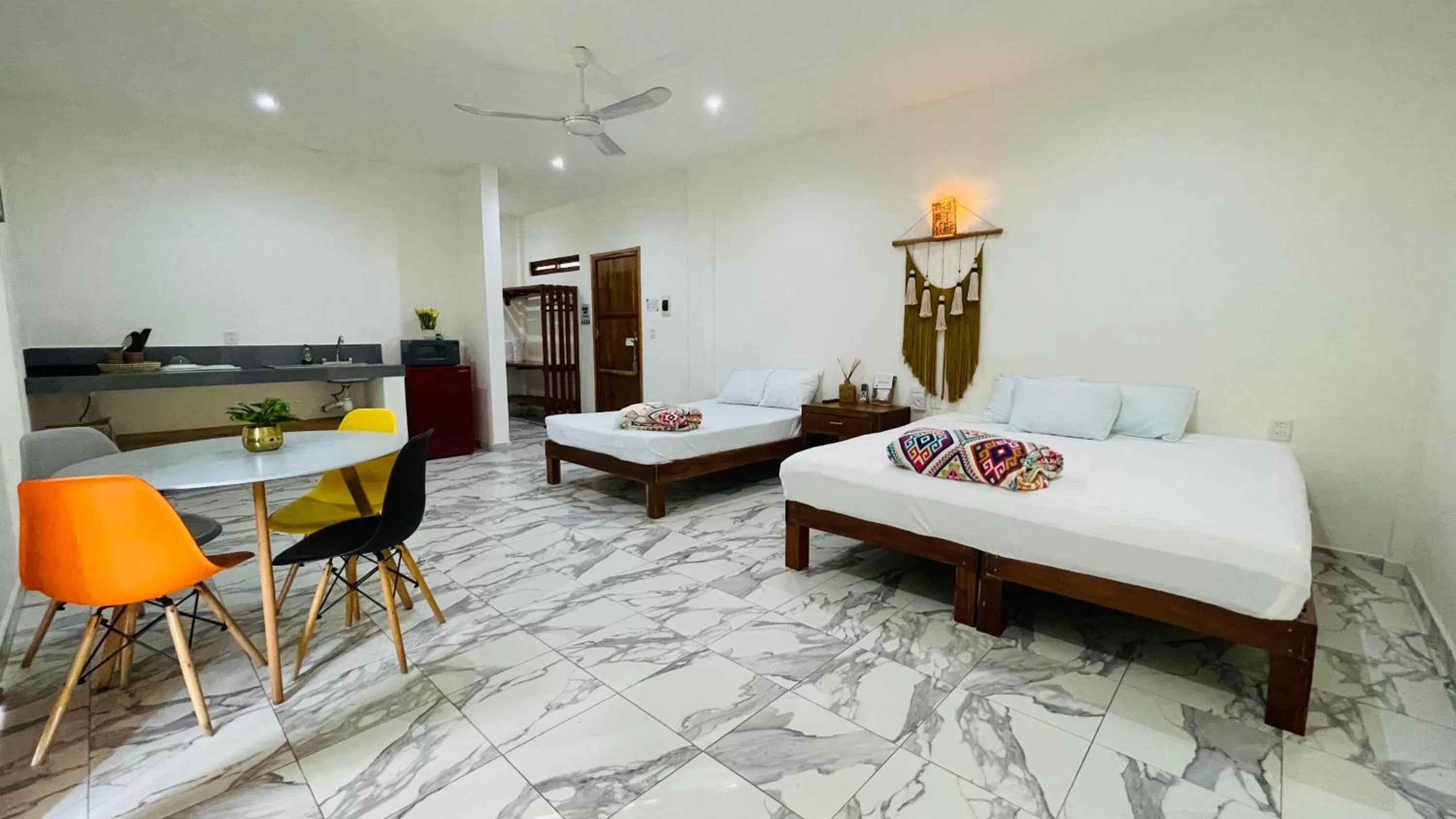 Property building in Los Arcos Hotel - TULUM