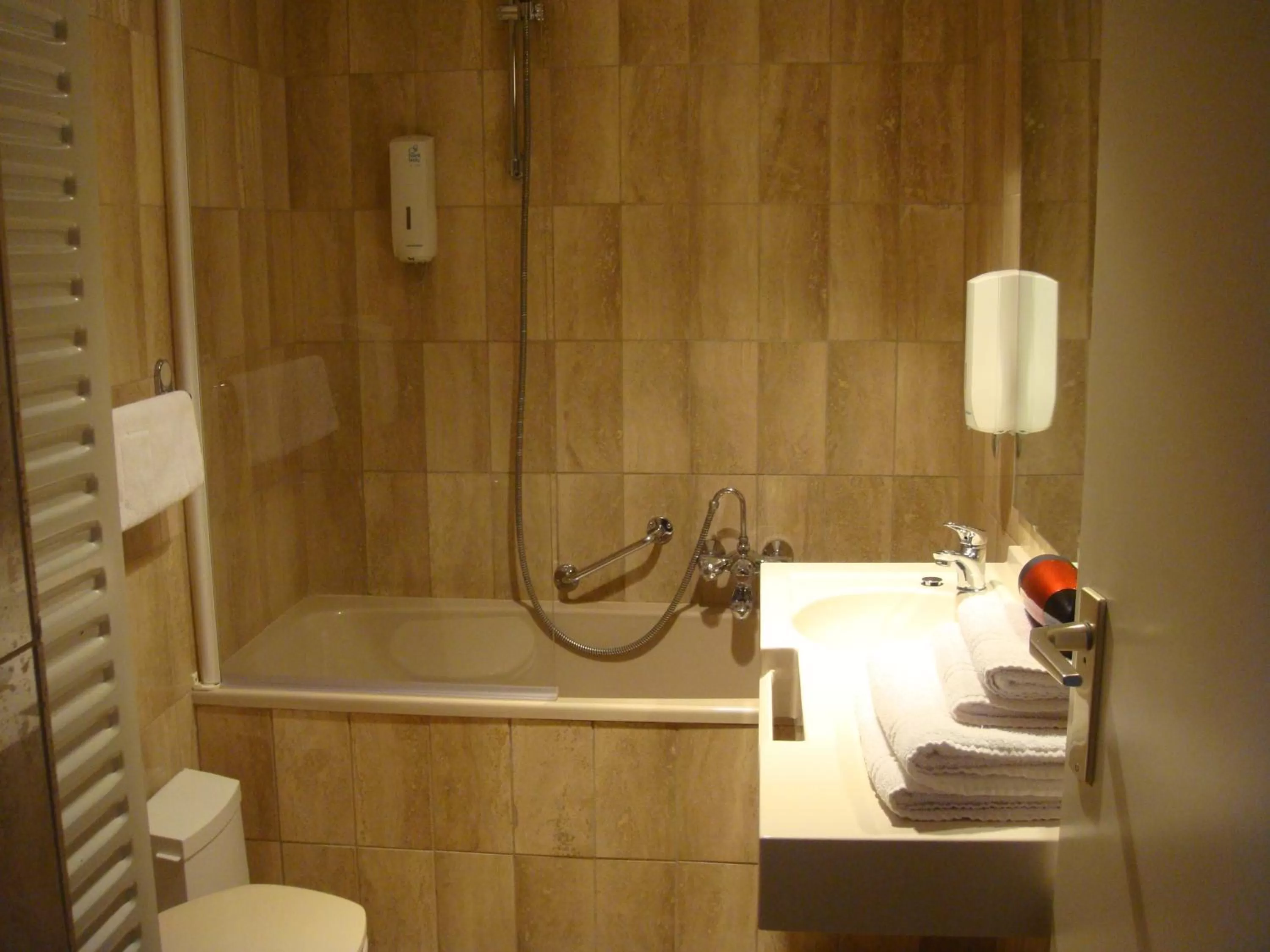 Bathroom in Hotel De Gravin van Vorden