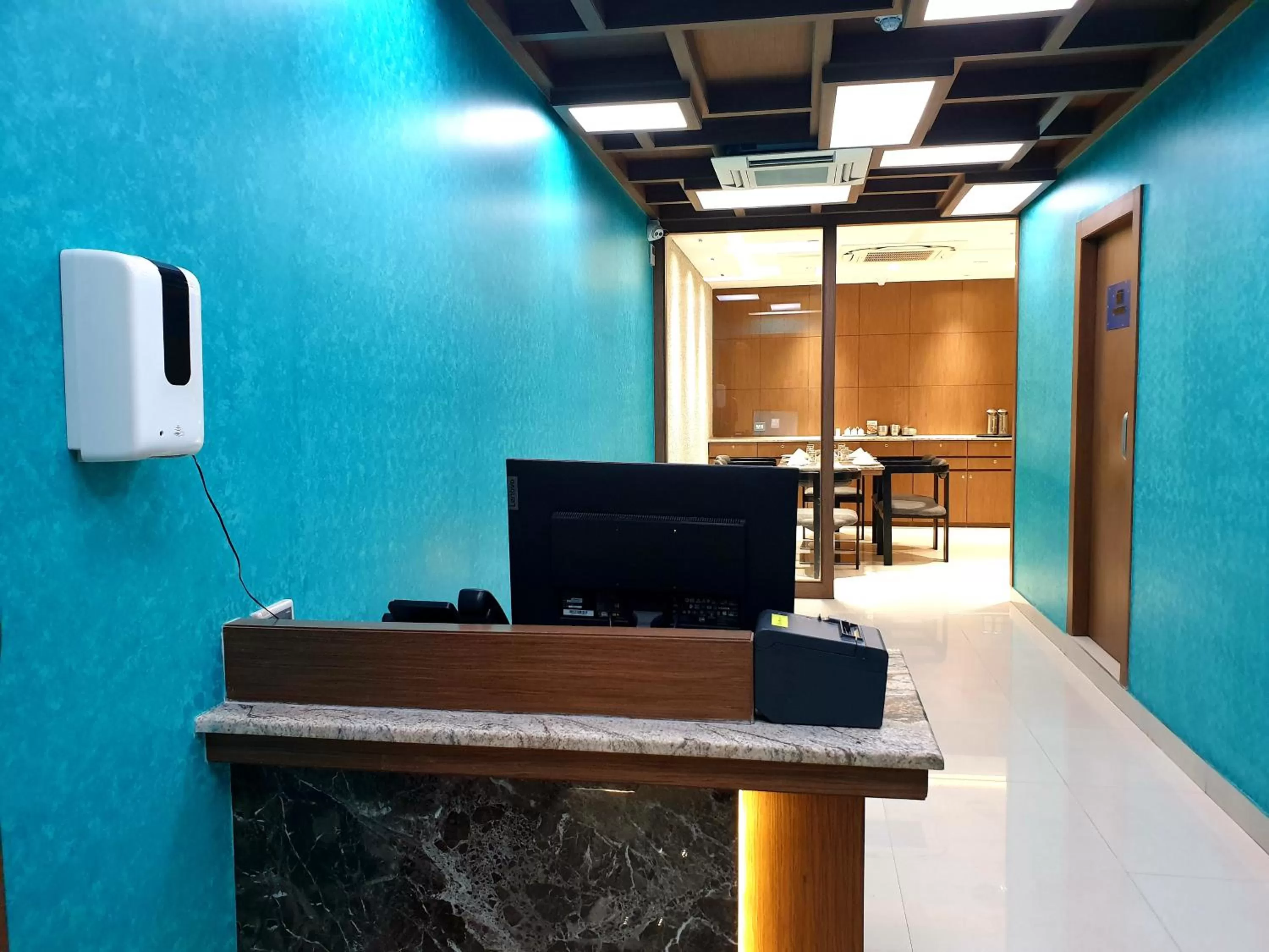 Restaurant/places to eat in Morvee Hotels Durgapur