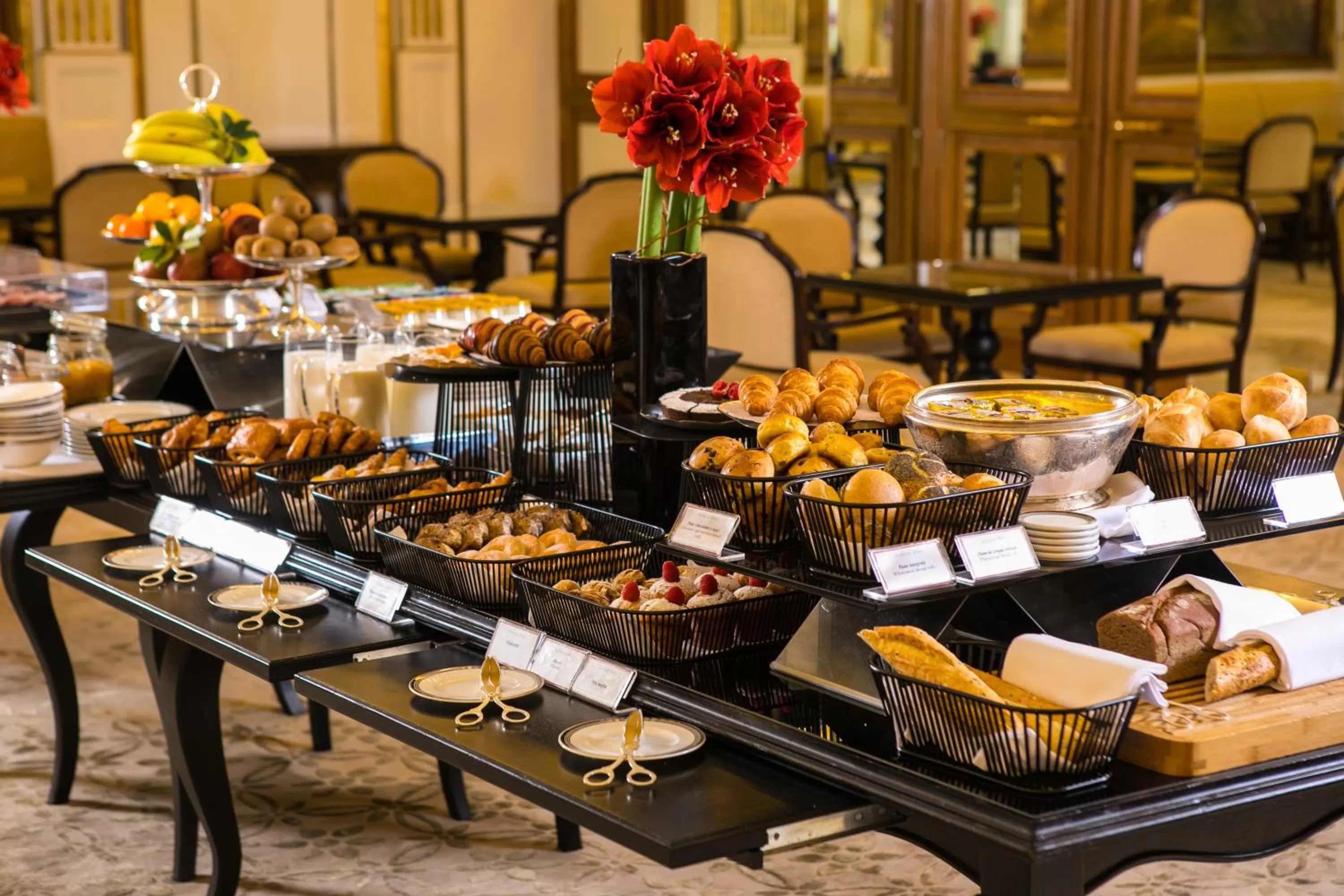 Buffet breakfast in Hassler Roma
