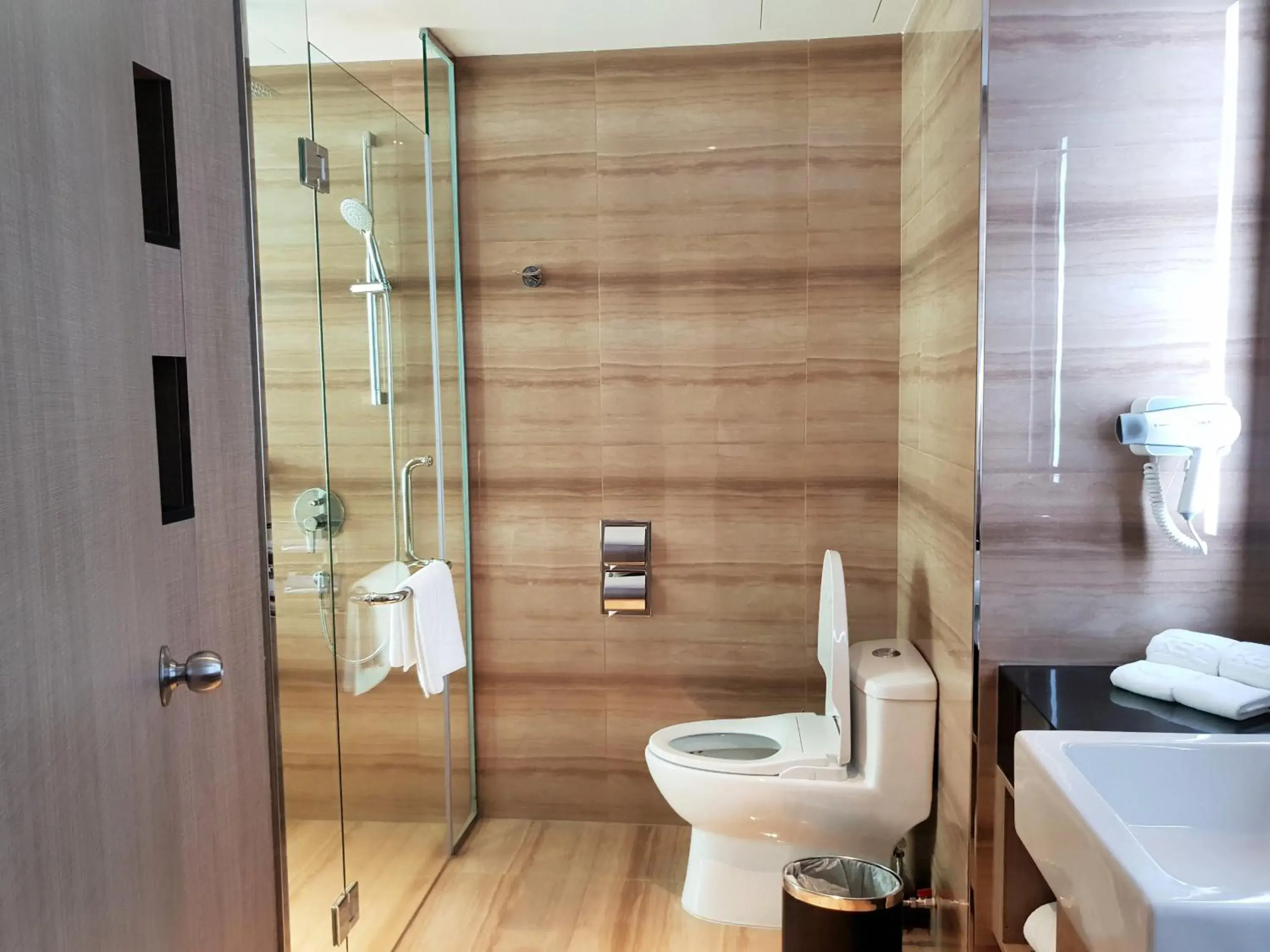 Deluxe Twin Room in KSL Hot Spring Resort Deluxe Twin Room in KSL Hot Spring Resort