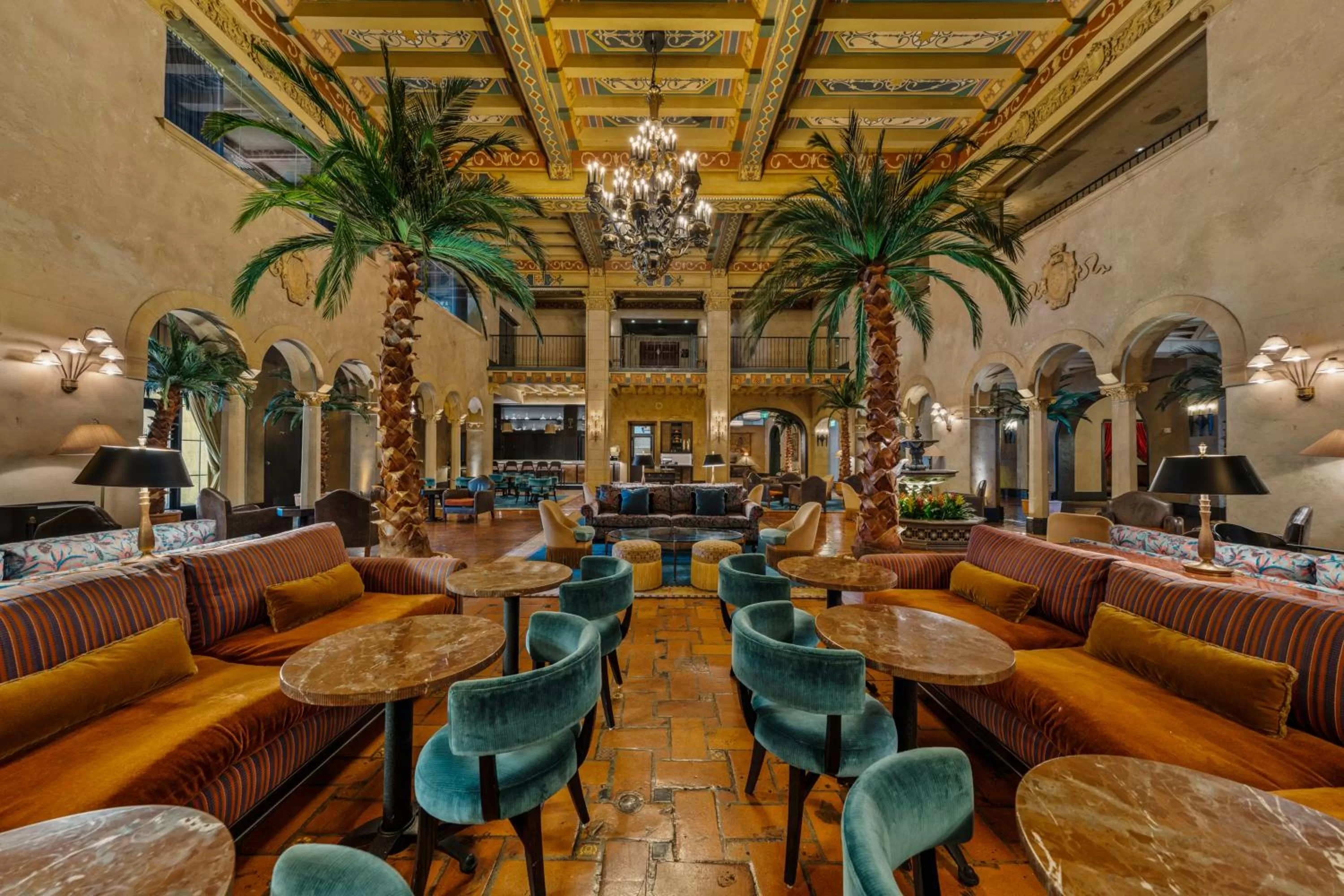 Restaurant/places to eat in The Hollywood Roosevelt