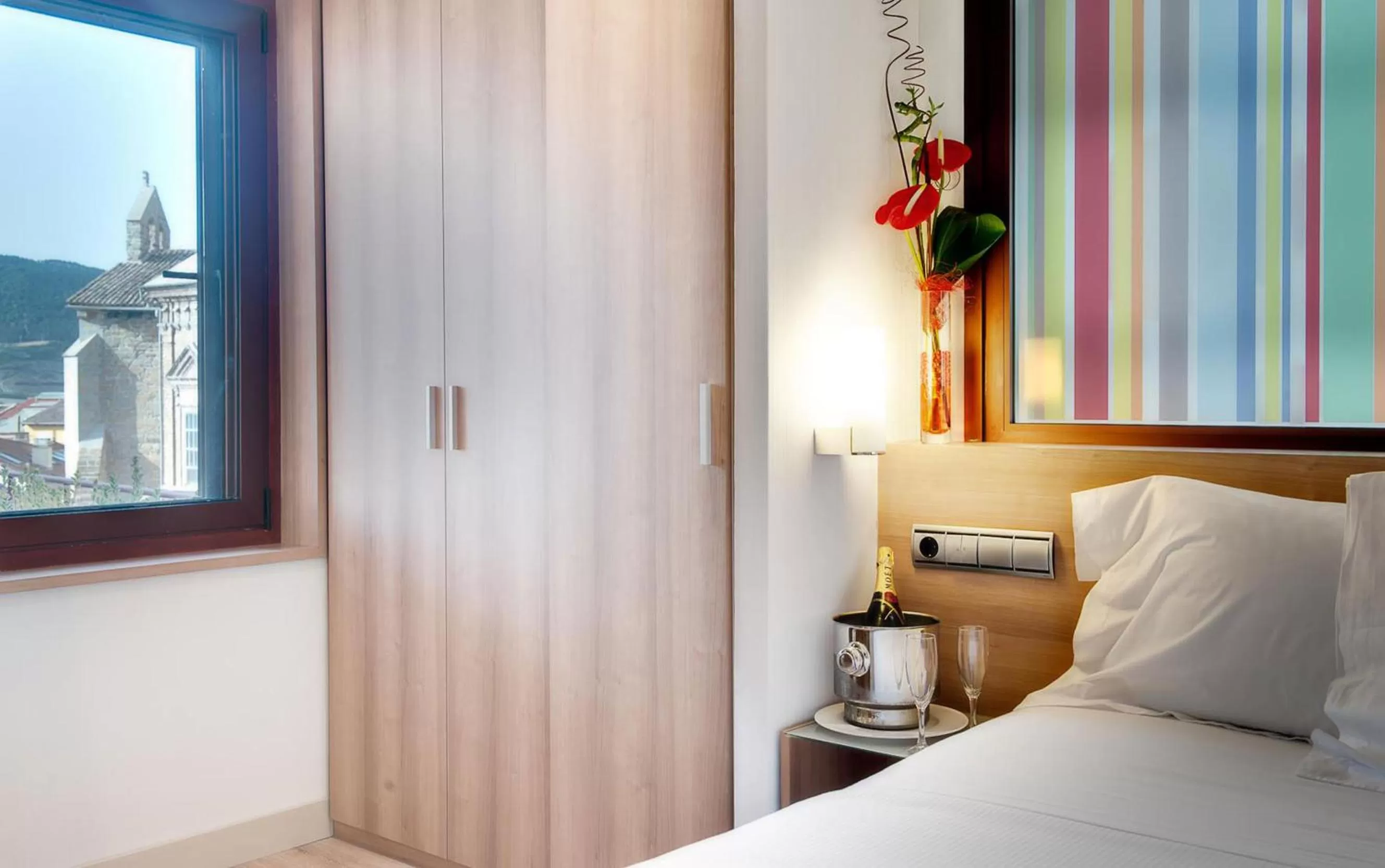 Photo of the whole room, Bed in Maisonnave