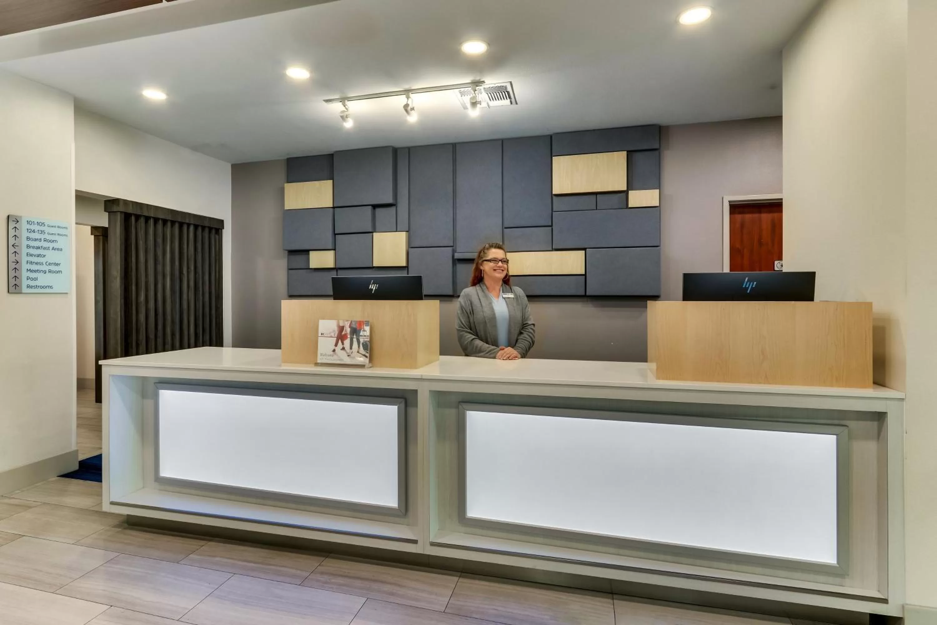 Property building in Holiday Inn Express & Suites Waxahachie by IHG