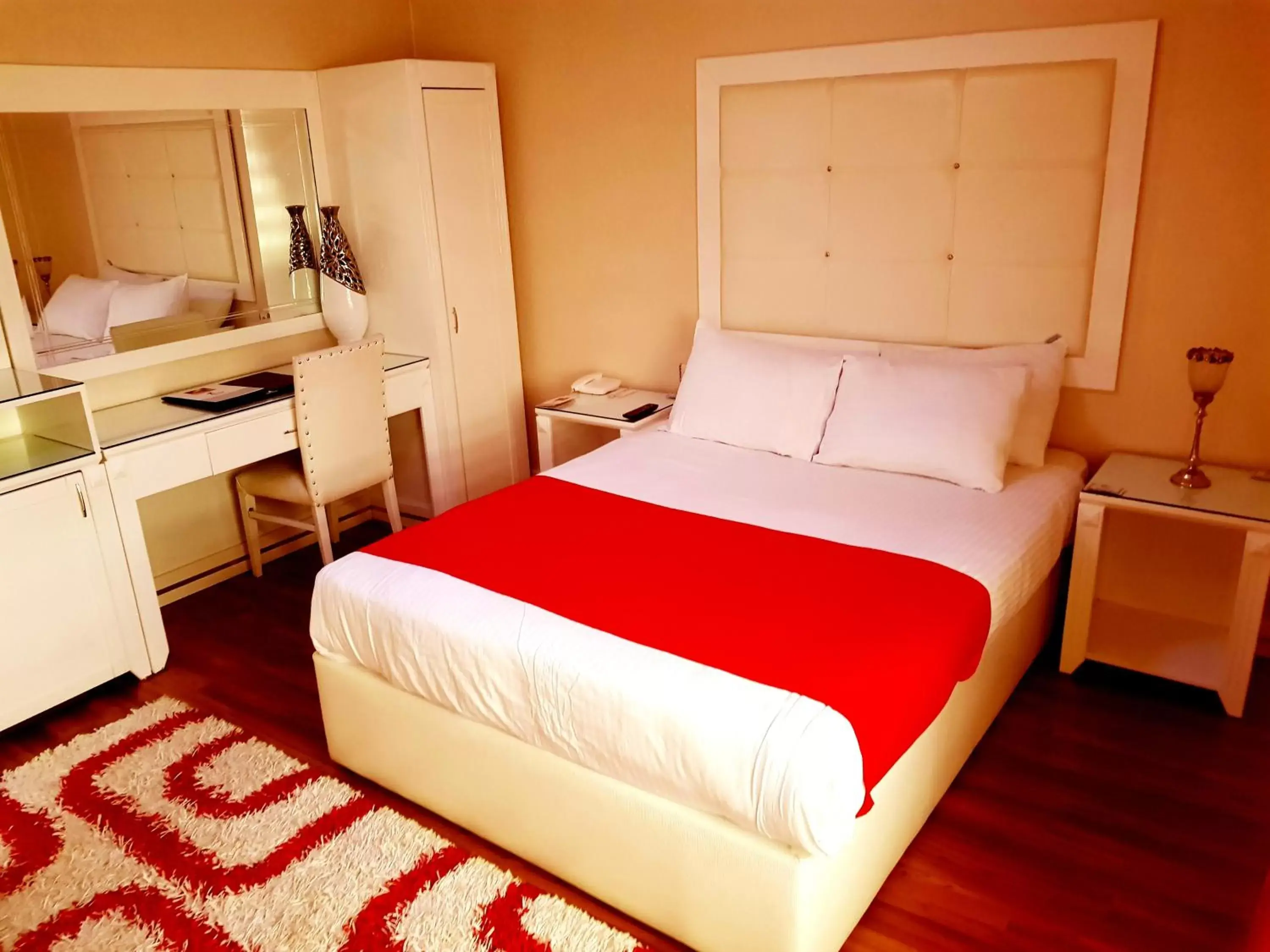 Family Room (3 Adults + 1 Child) in Business Park Hotel Family Room (3 Adults + 1 Child) in Business Park Hotel