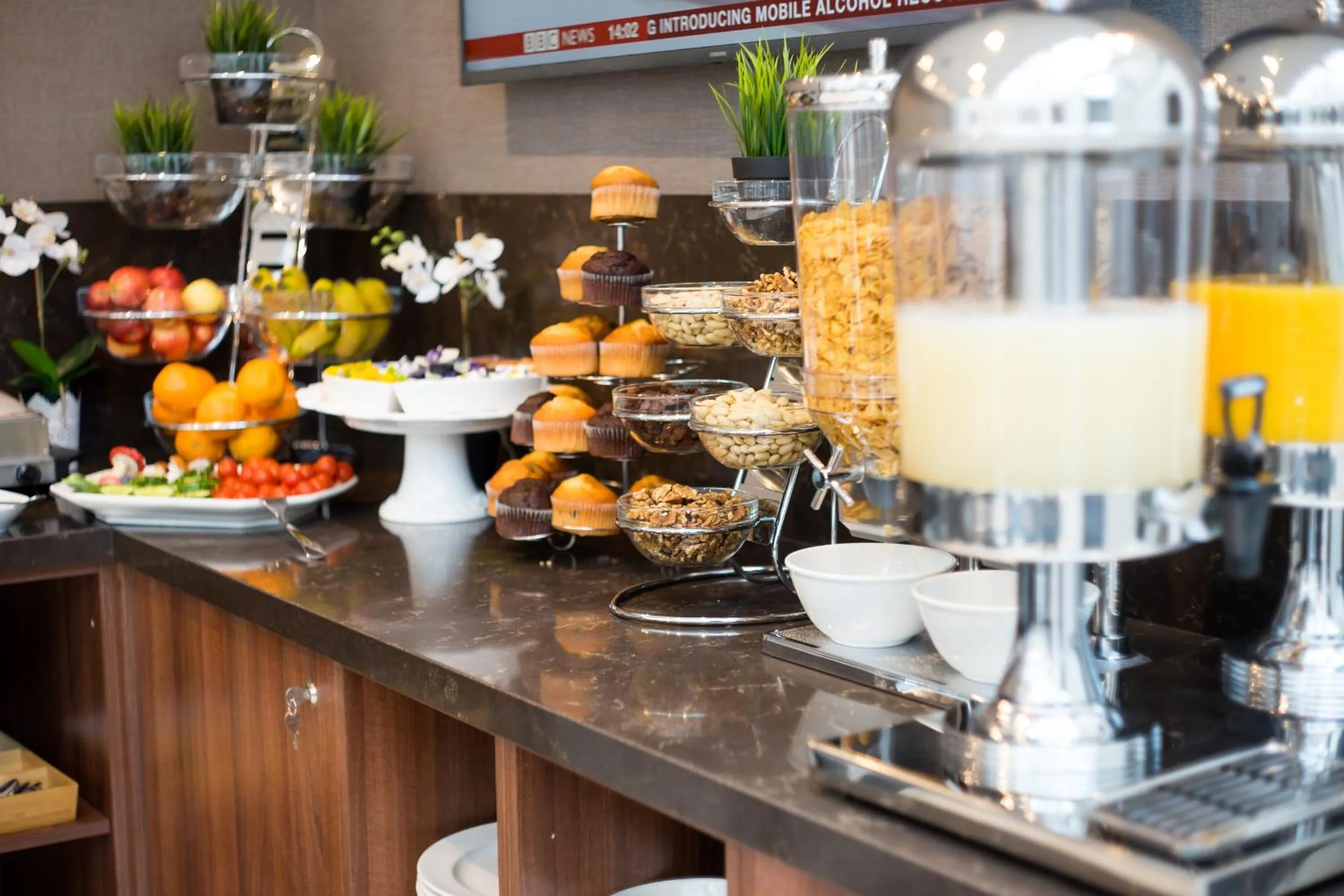 Buffet breakfast in Kensington Prime Hotel