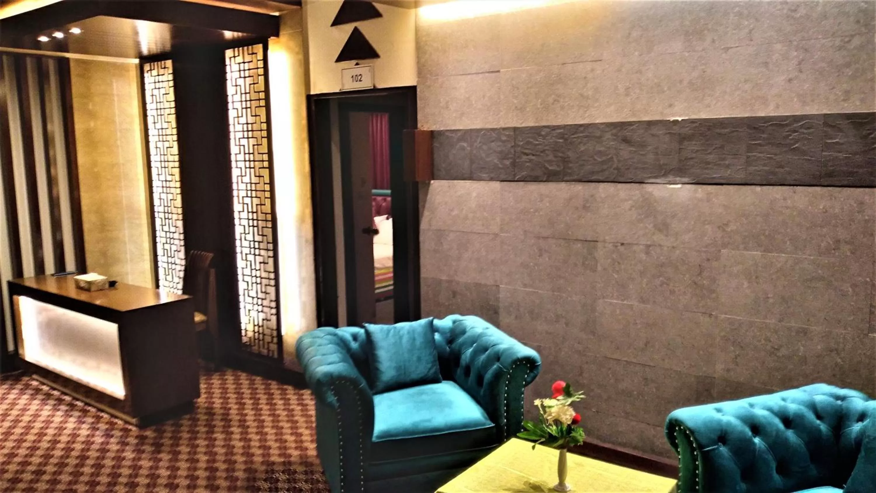 Seating Area in Center Point Apartment