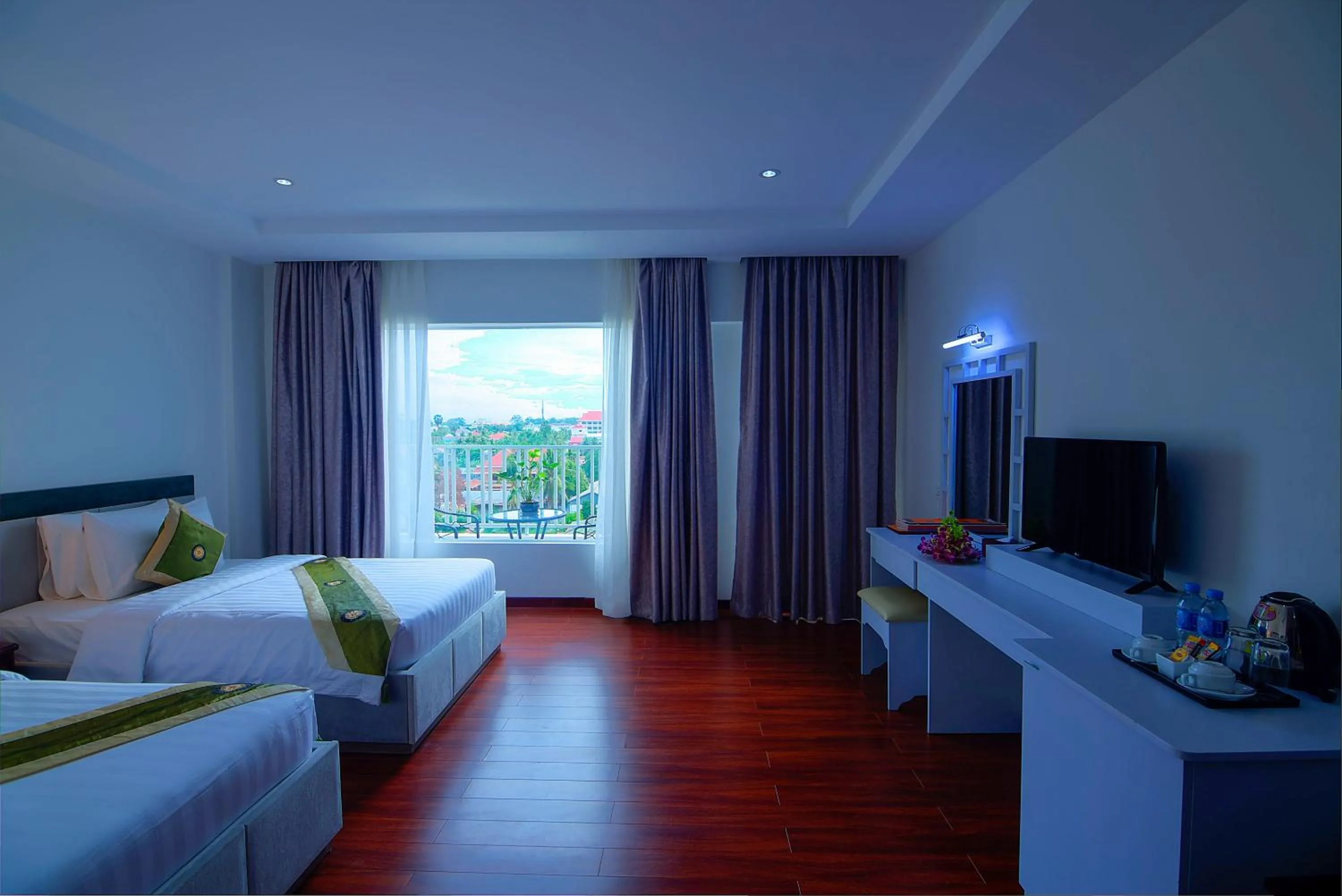 Photo of the whole room, Bed in Starry Angkor Hotel