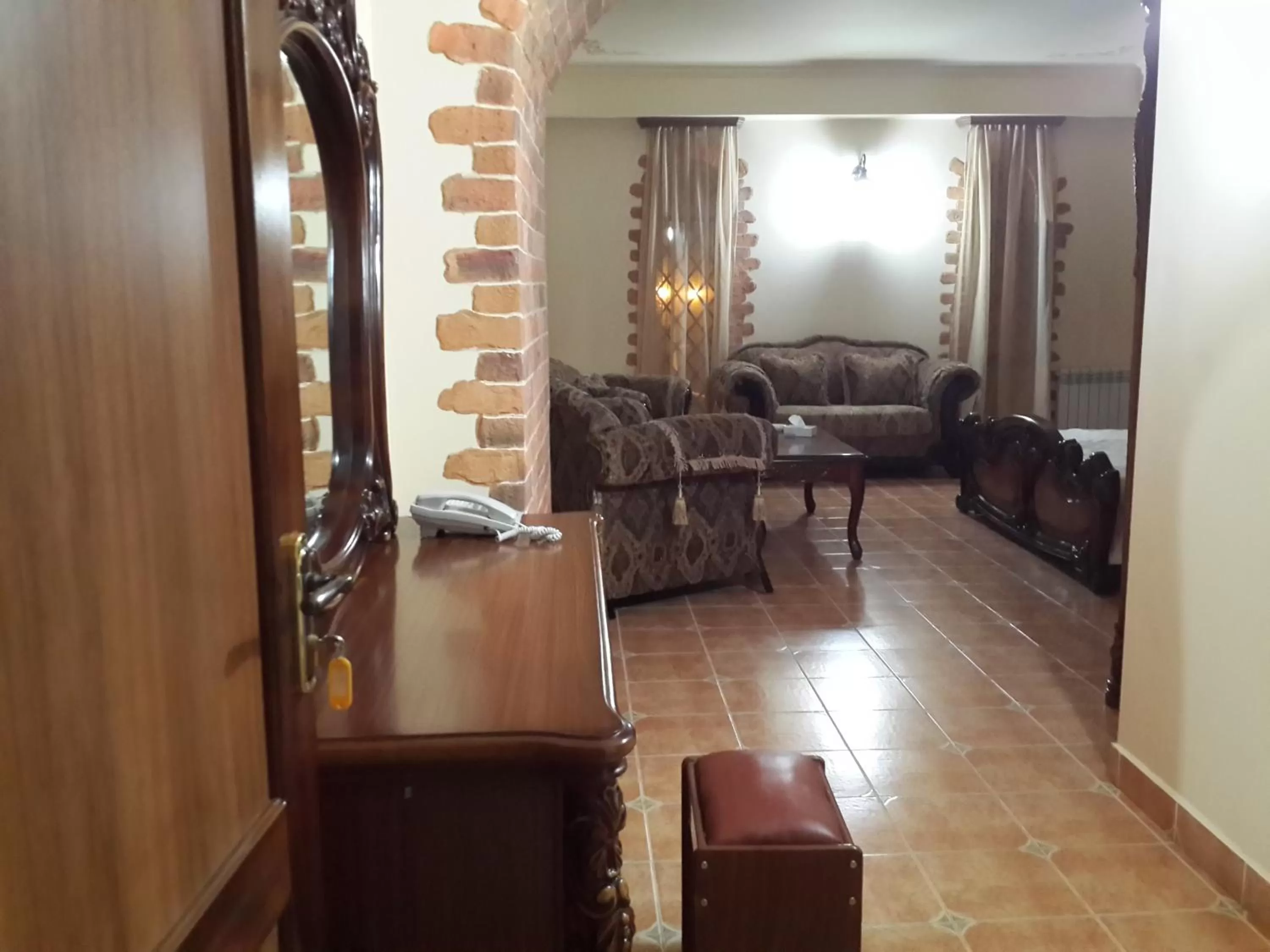 Photo of the whole room, Seating Area in Venezia Palazzo Hotel