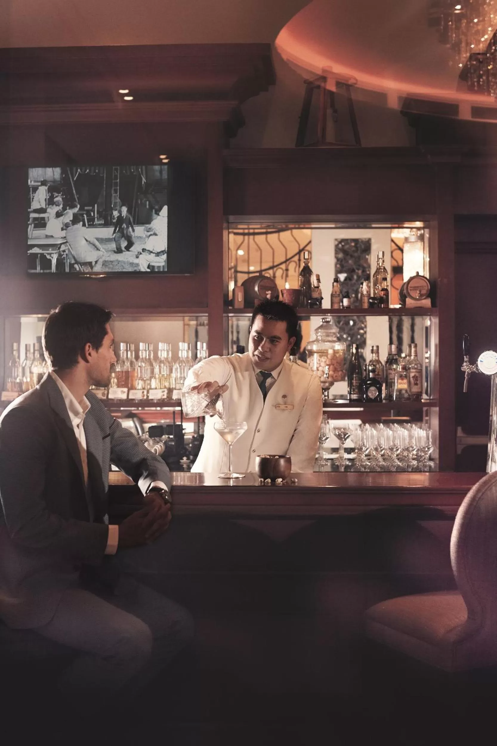 Lounge or bar in Raffles Makati