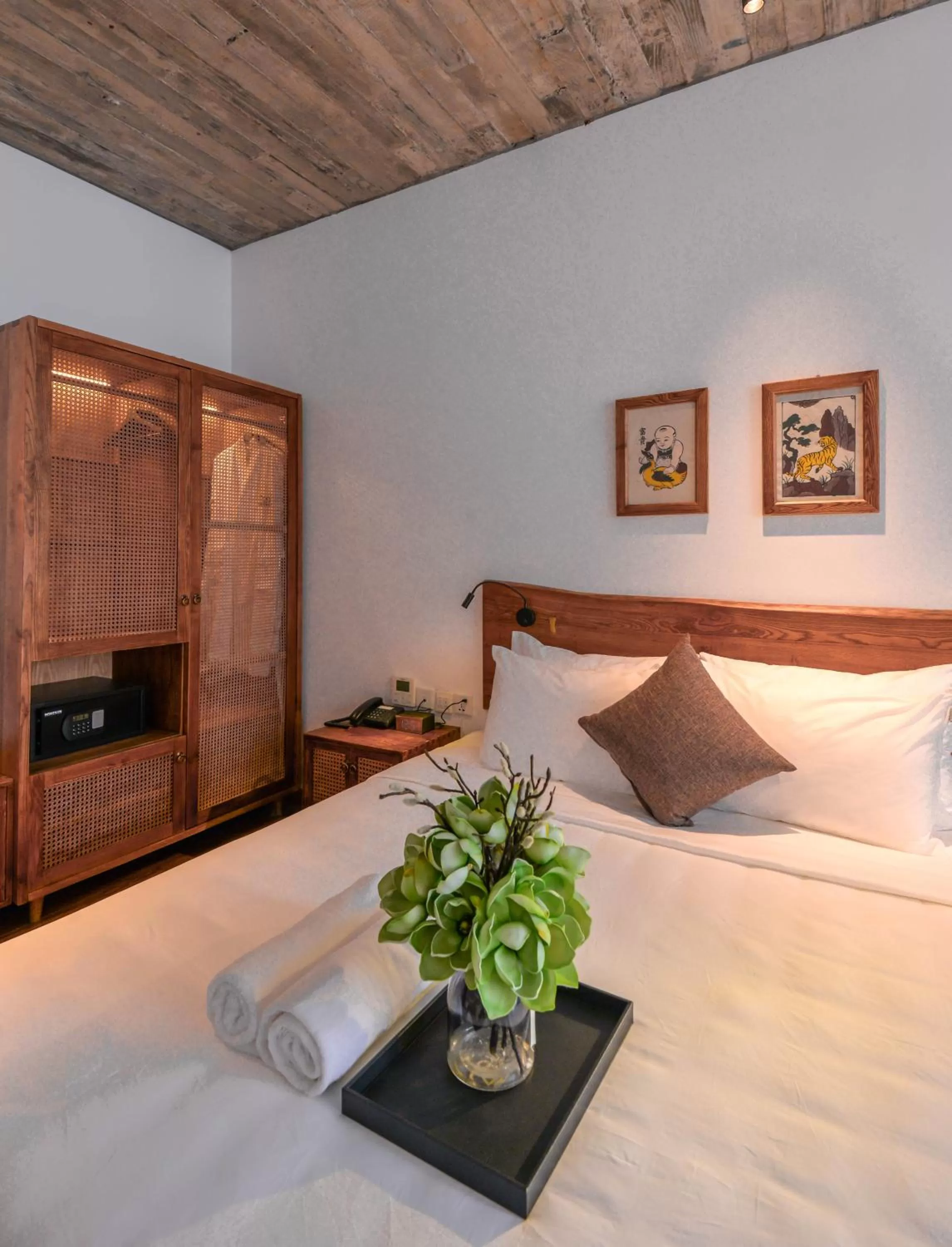 Bed in 22Land Hotel & Residence